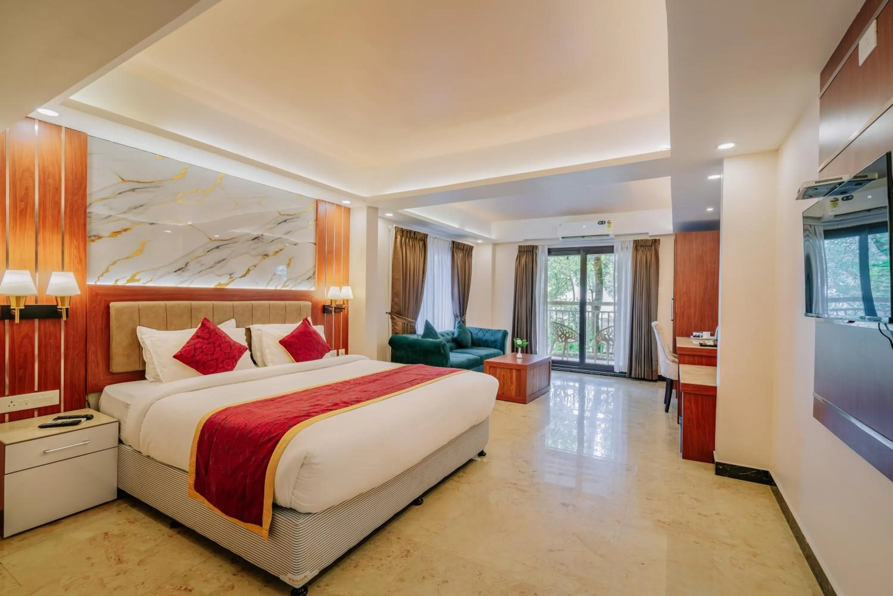 Bed in Crown Valley Thekkady