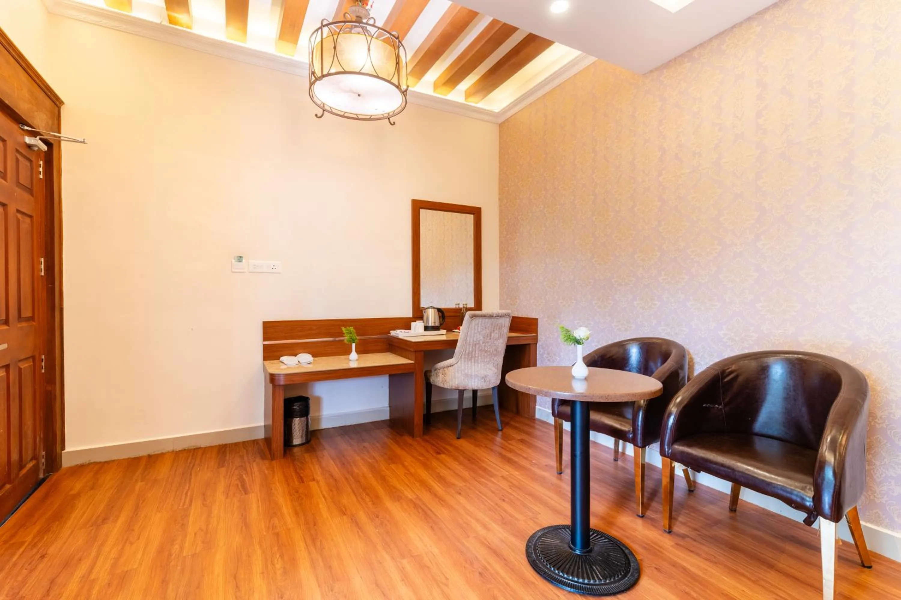 Crown Valley Thekkady