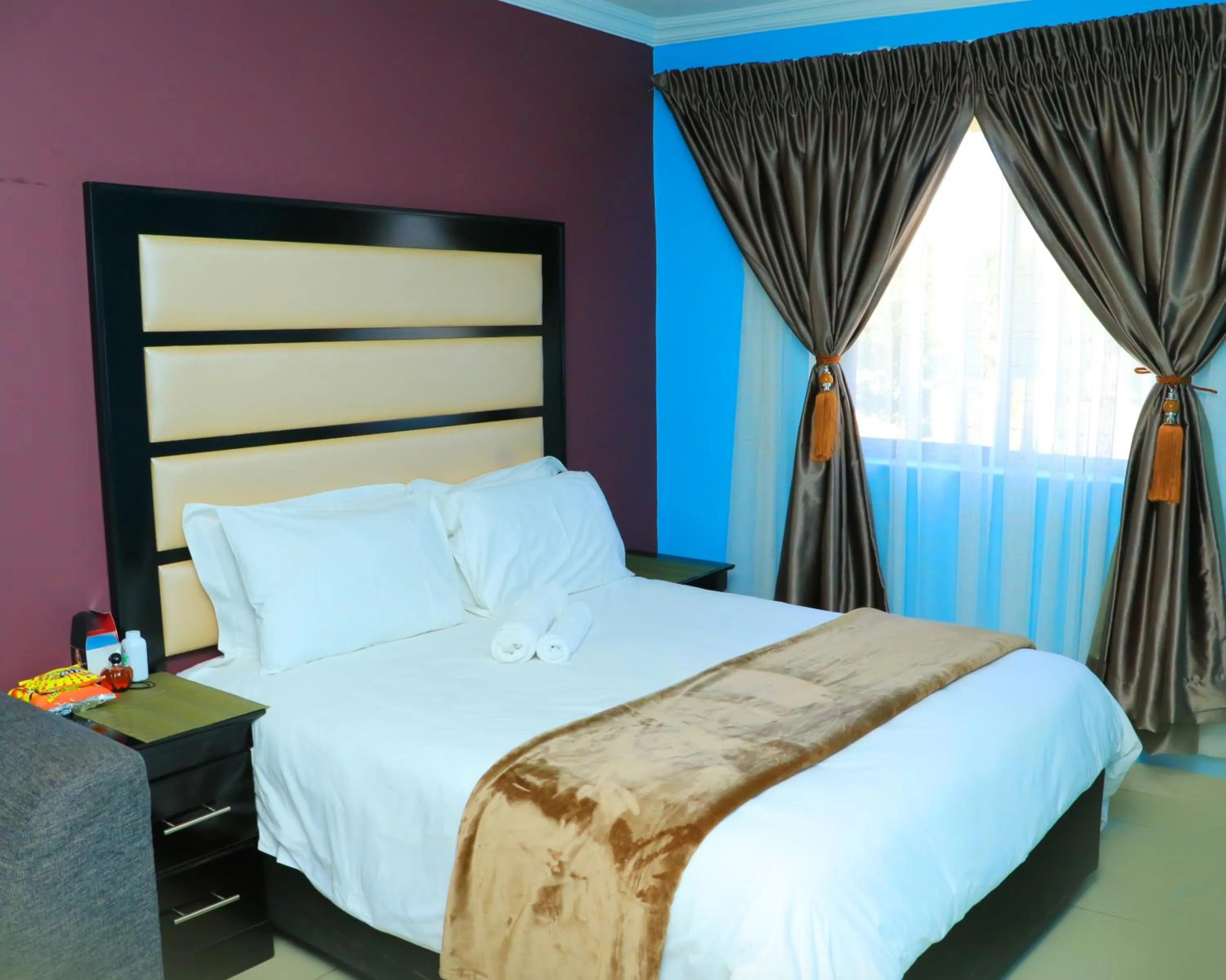 Bed in Angel Guest House