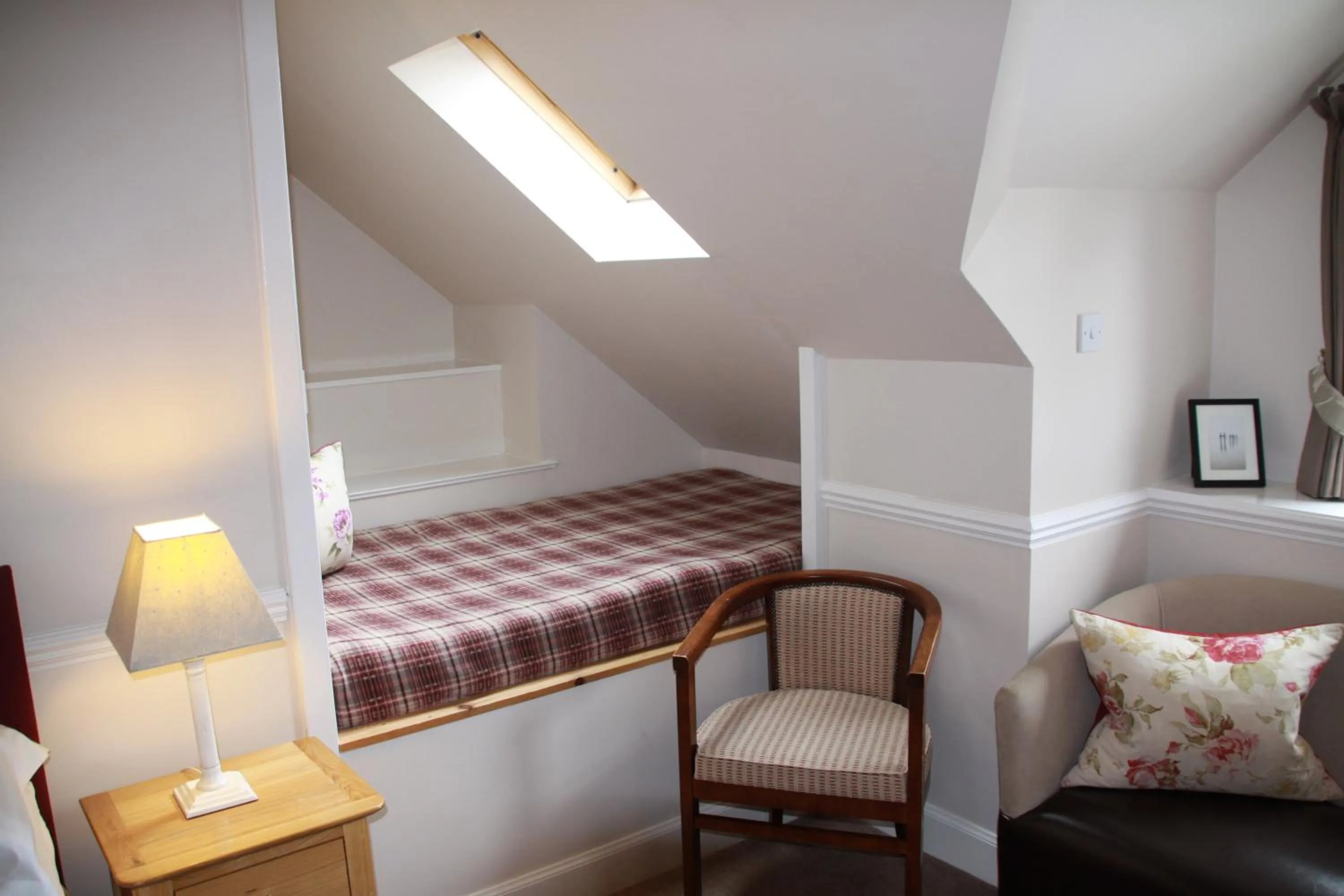 Bedroom, Bed in The Inn on the Tay