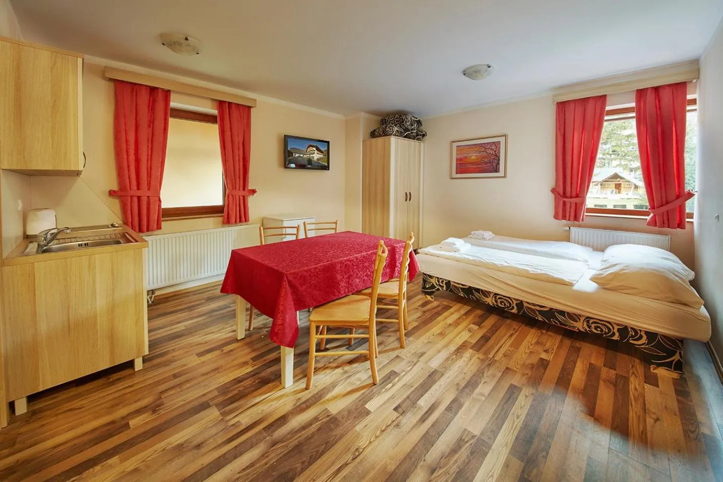 Bedroom, Bed in Rute Hotel and Apartments