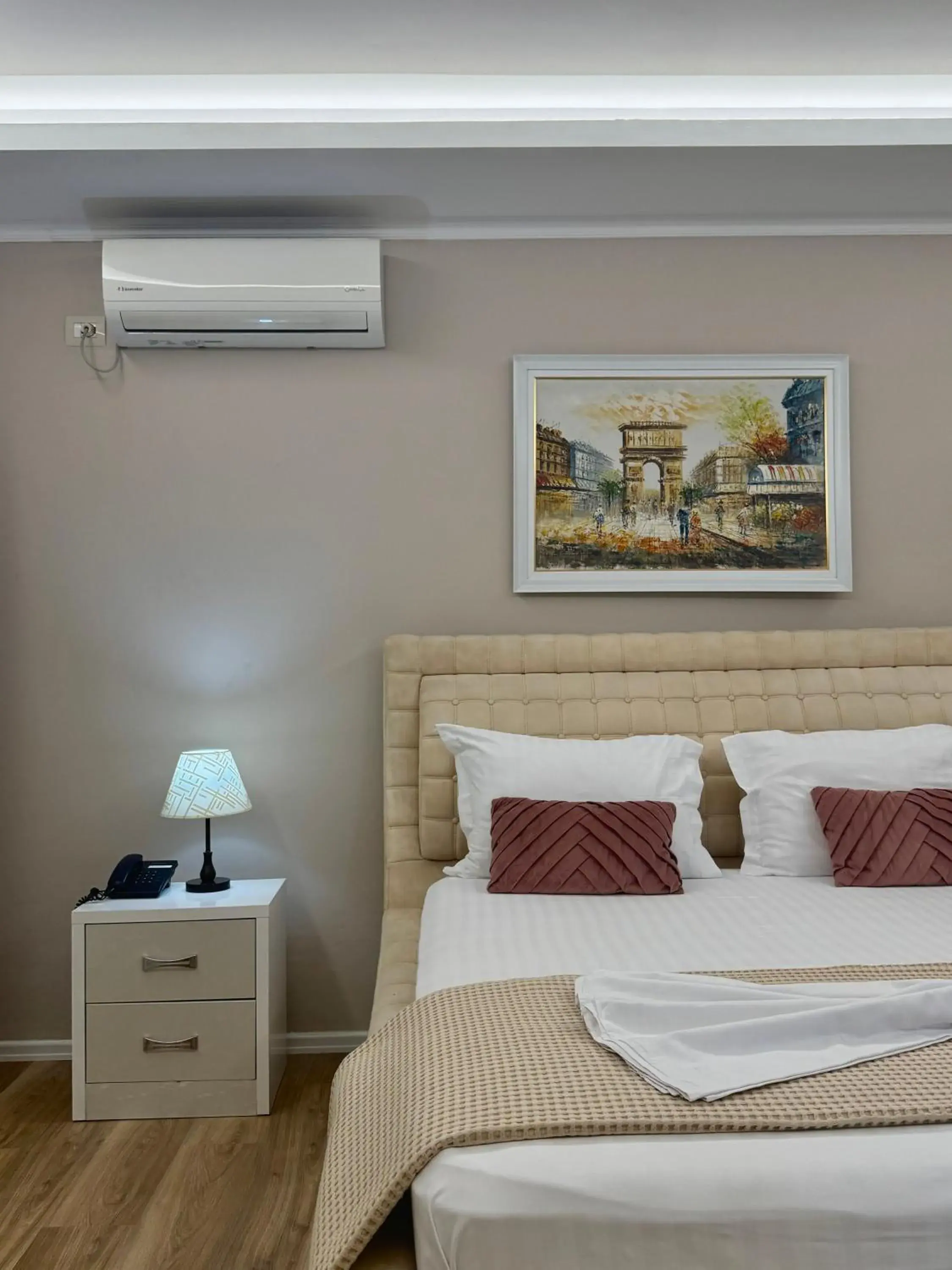 Budget Double Room in Vila Park Hotel 1 Budget Double Room in Vila Park Hotel 1