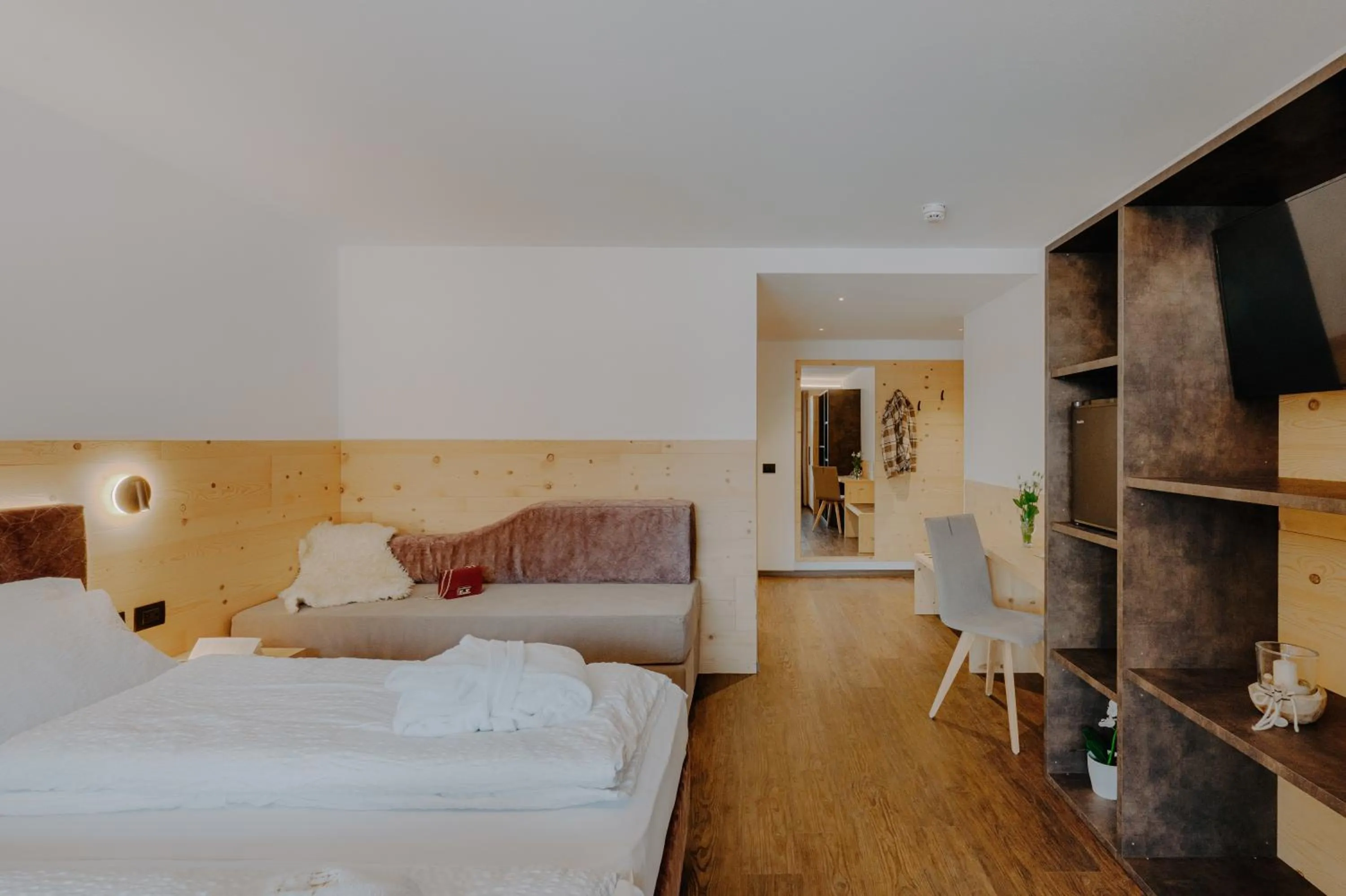 Bed in Alpen Hotel Vidi