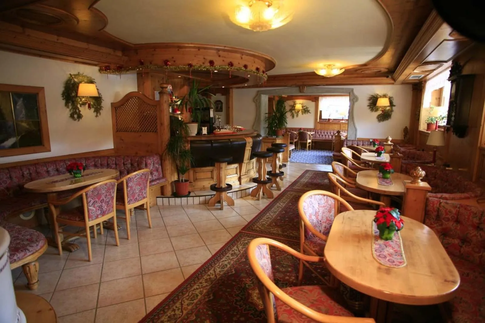 Lounge or bar in Alpen Hotel Vidi