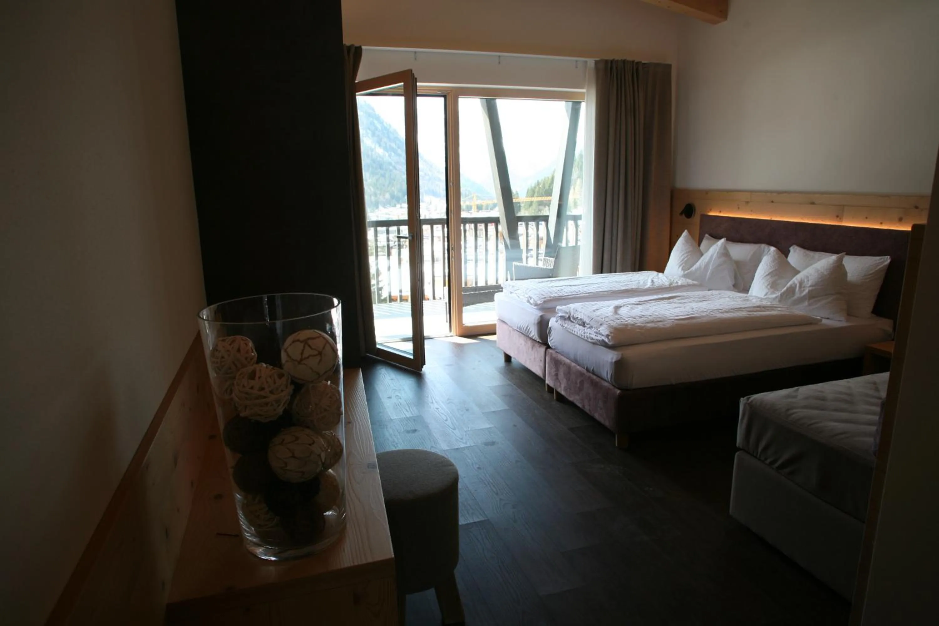 Bed in Alpen Hotel Vidi