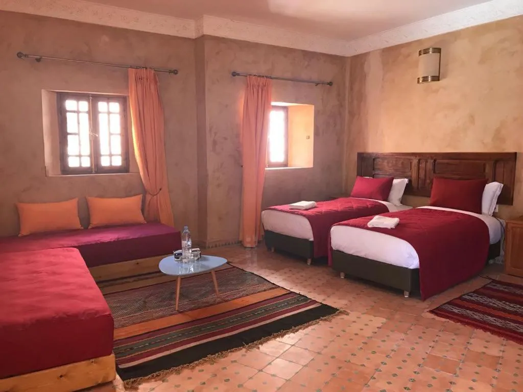 Staff, Bed in Riad jasmins & Spa