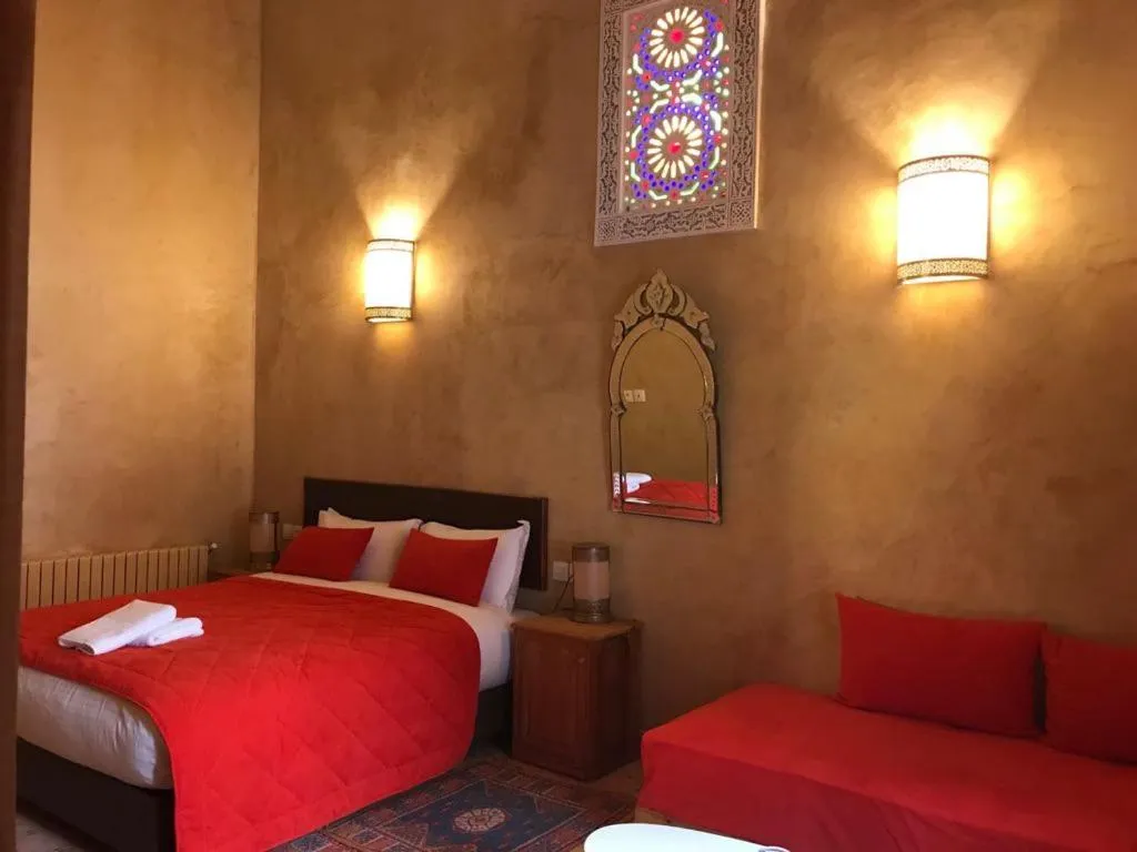 Staff, Bed in Riad jasmins & Spa