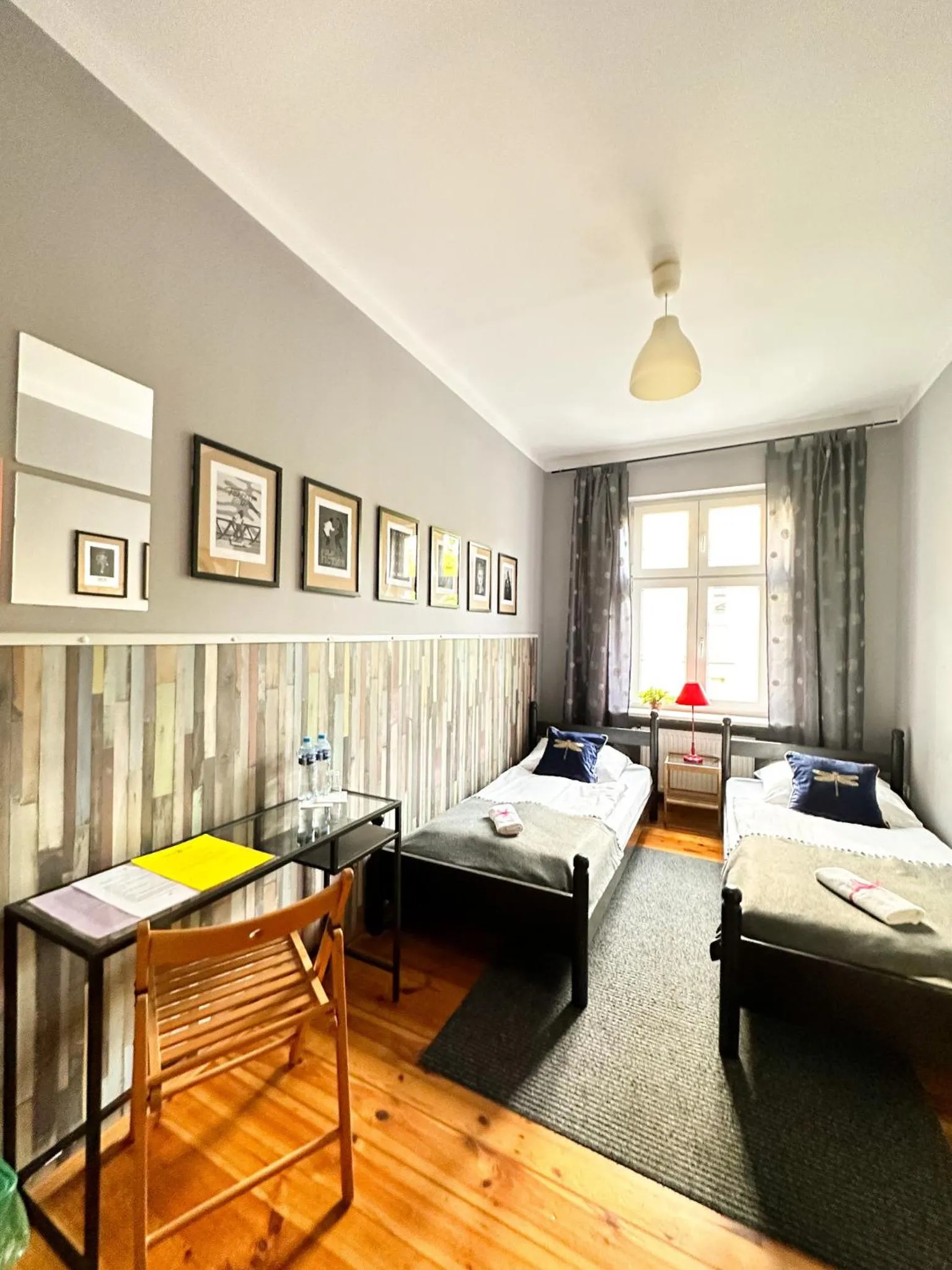 Twin Room with Shared Bathroom in Explorer B&B Old Town Rooms & Apartment #don't be a tourist, be an Explorer!