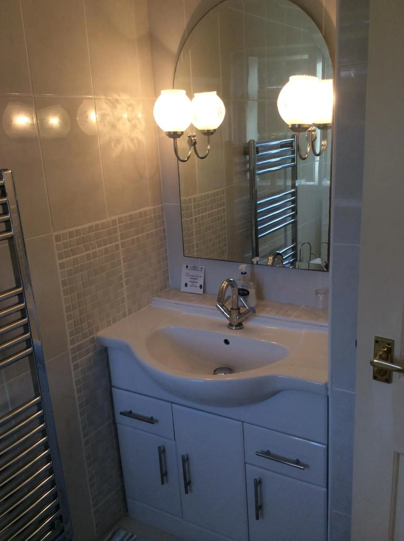 Bathroom in Lurgan West Lodge