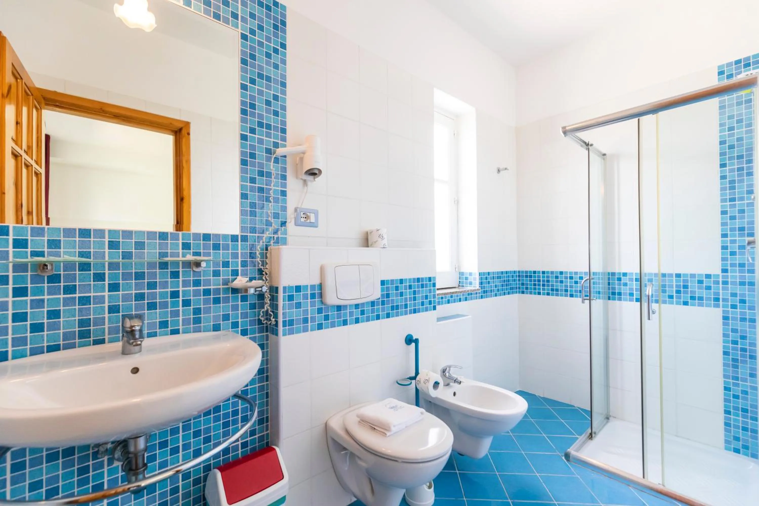 Bathroom in Hotel Calabrisella