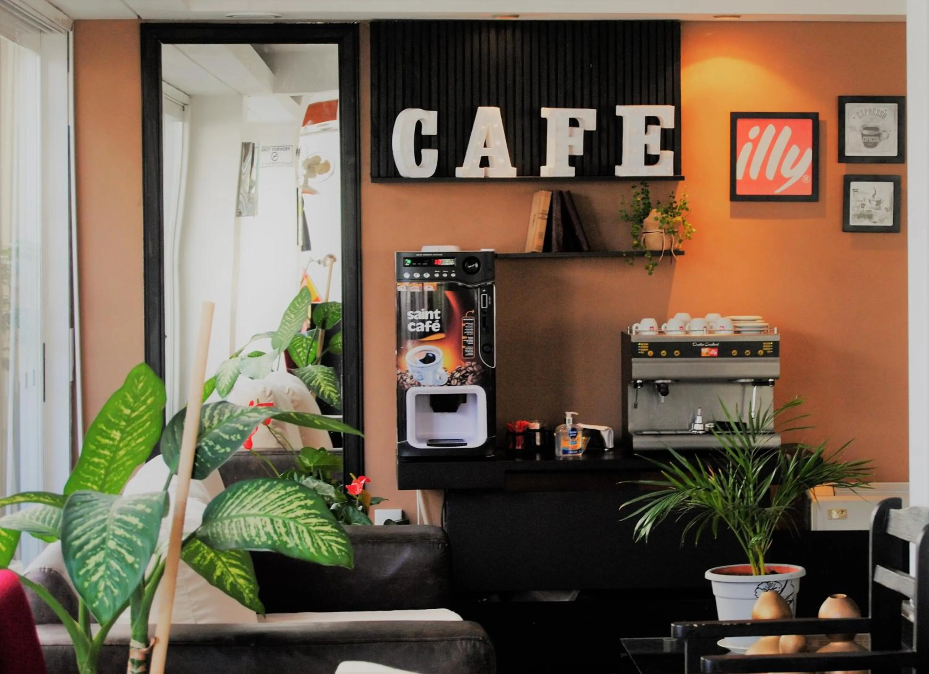 Property building in Hotel Castilla