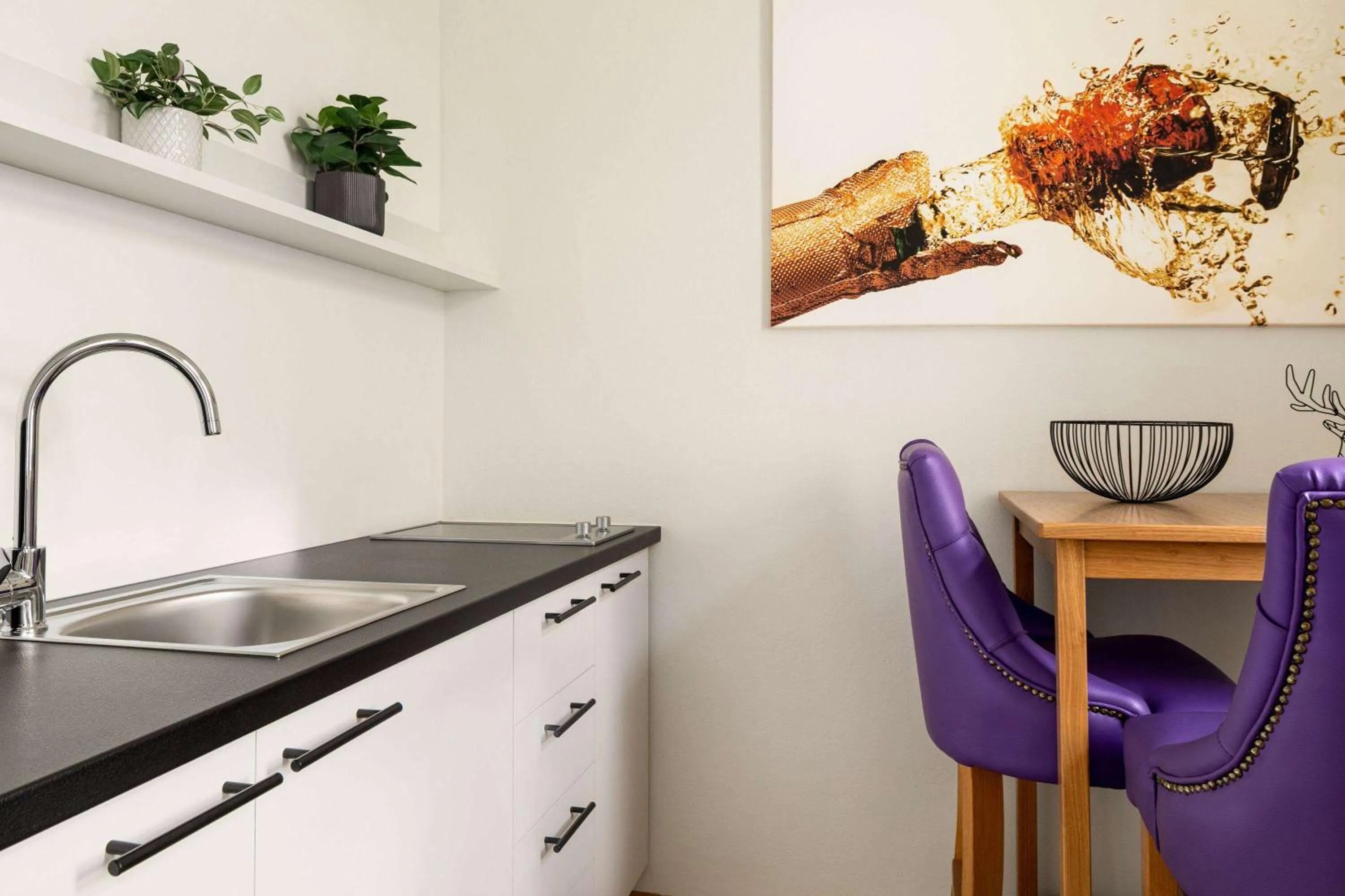 Photo of the whole room in Amedia Plaza Wels, Trademark Collection by Wyndham