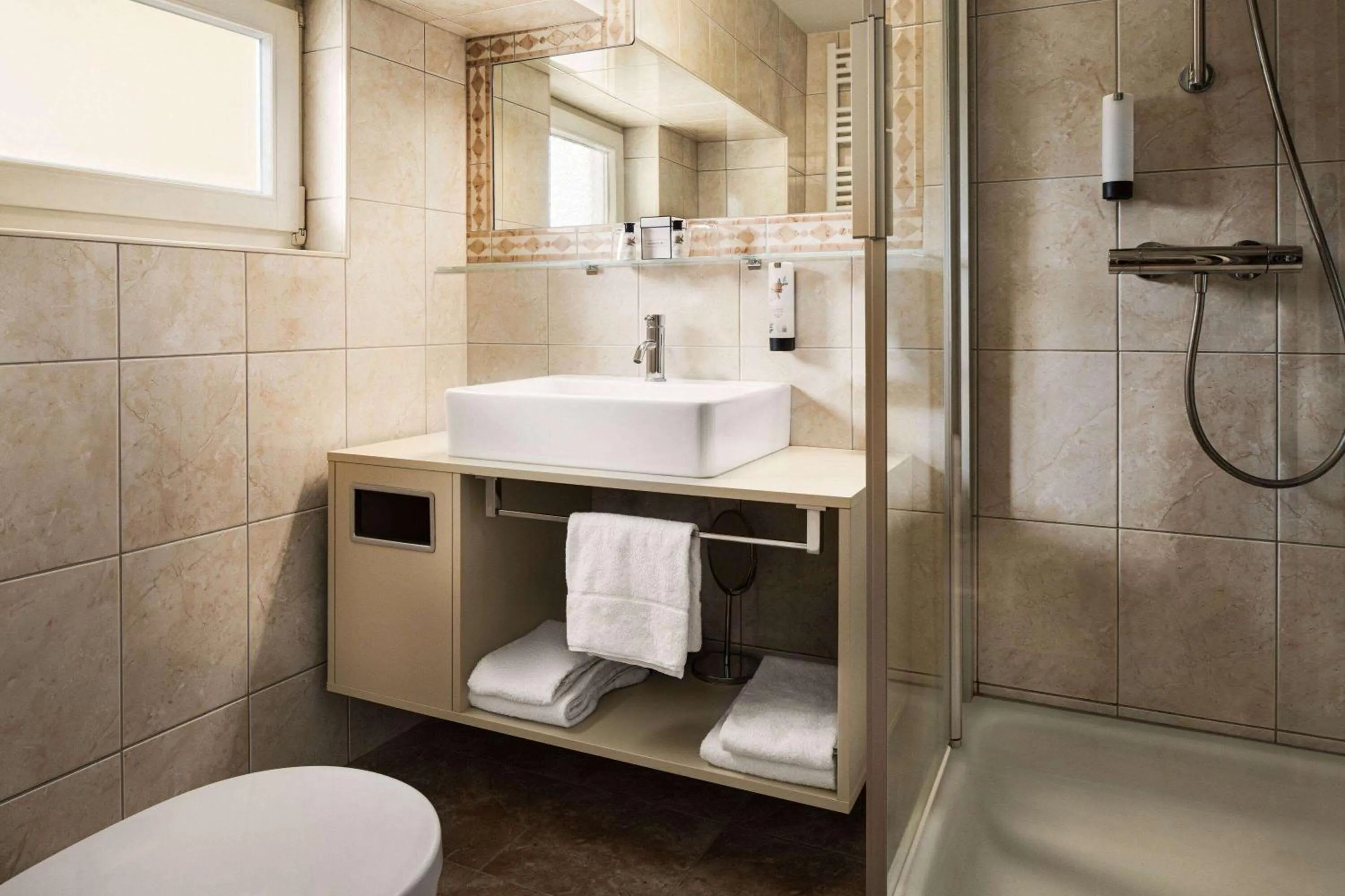 Bathroom in Amedia Plaza Wels, Trademark Collection by Wyndham