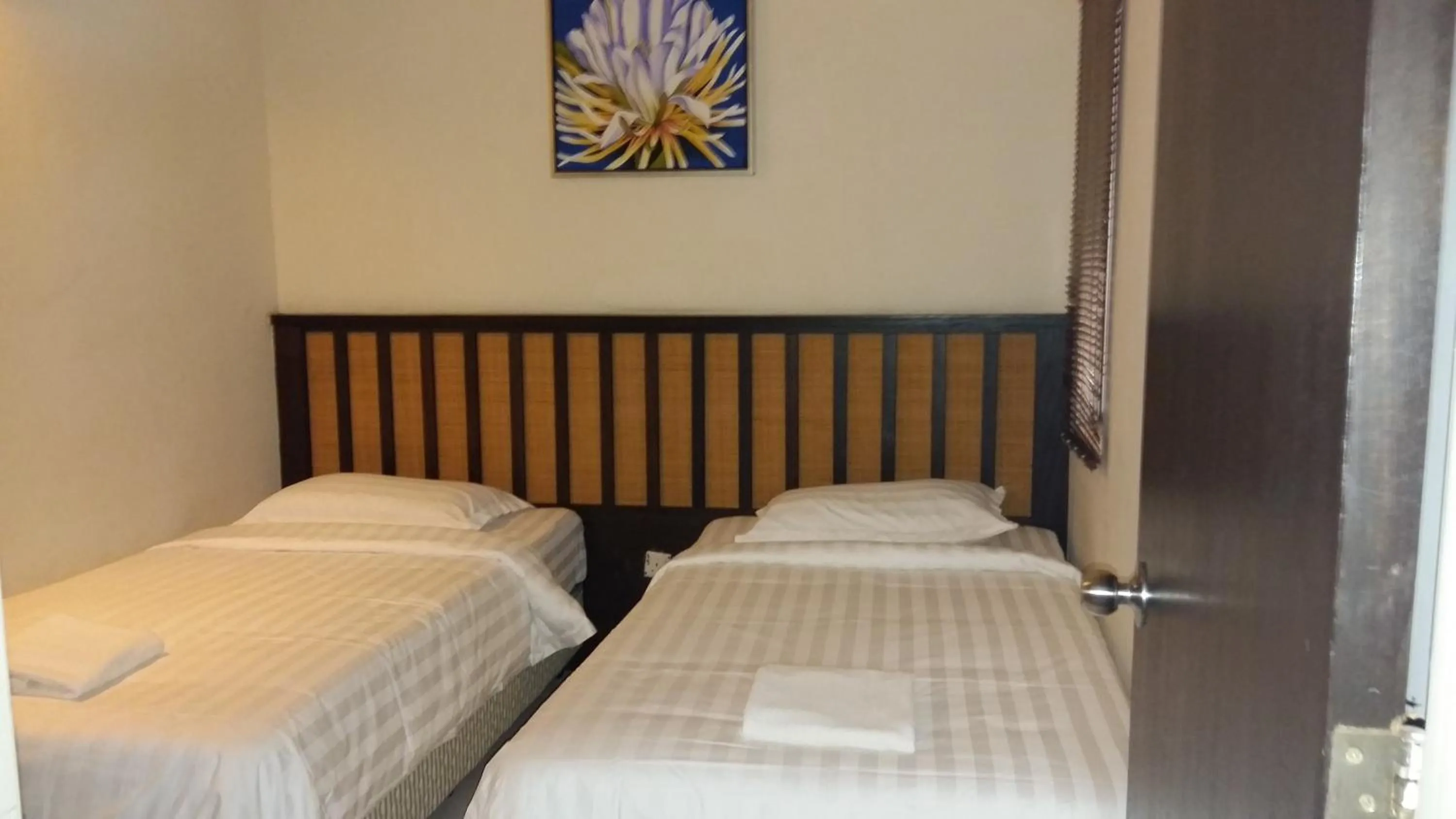 Photo of the whole room, Bed in Lala House, Gold Coast Morib Resort