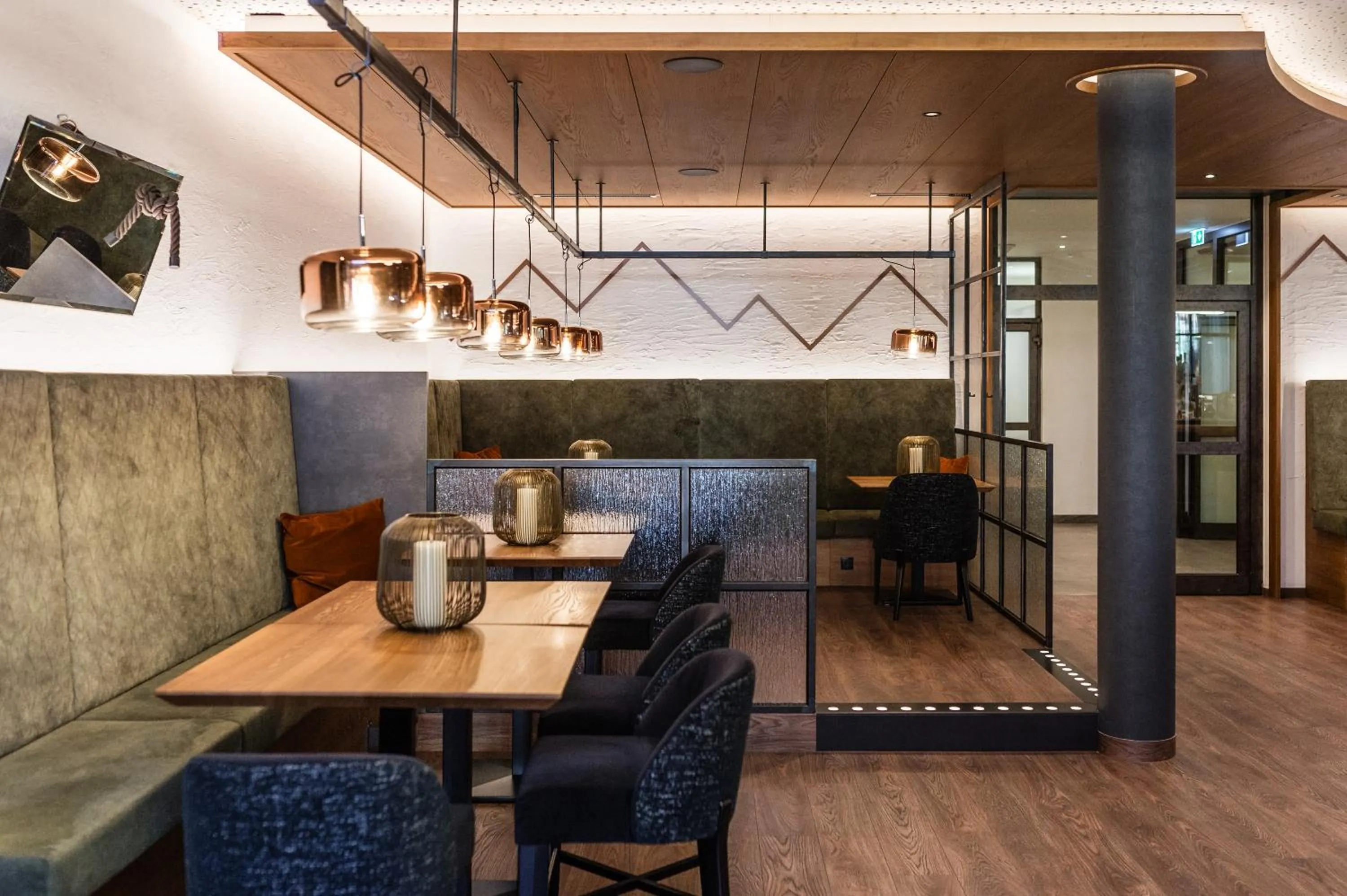 Lounge or bar in Sporthotel Wagrain