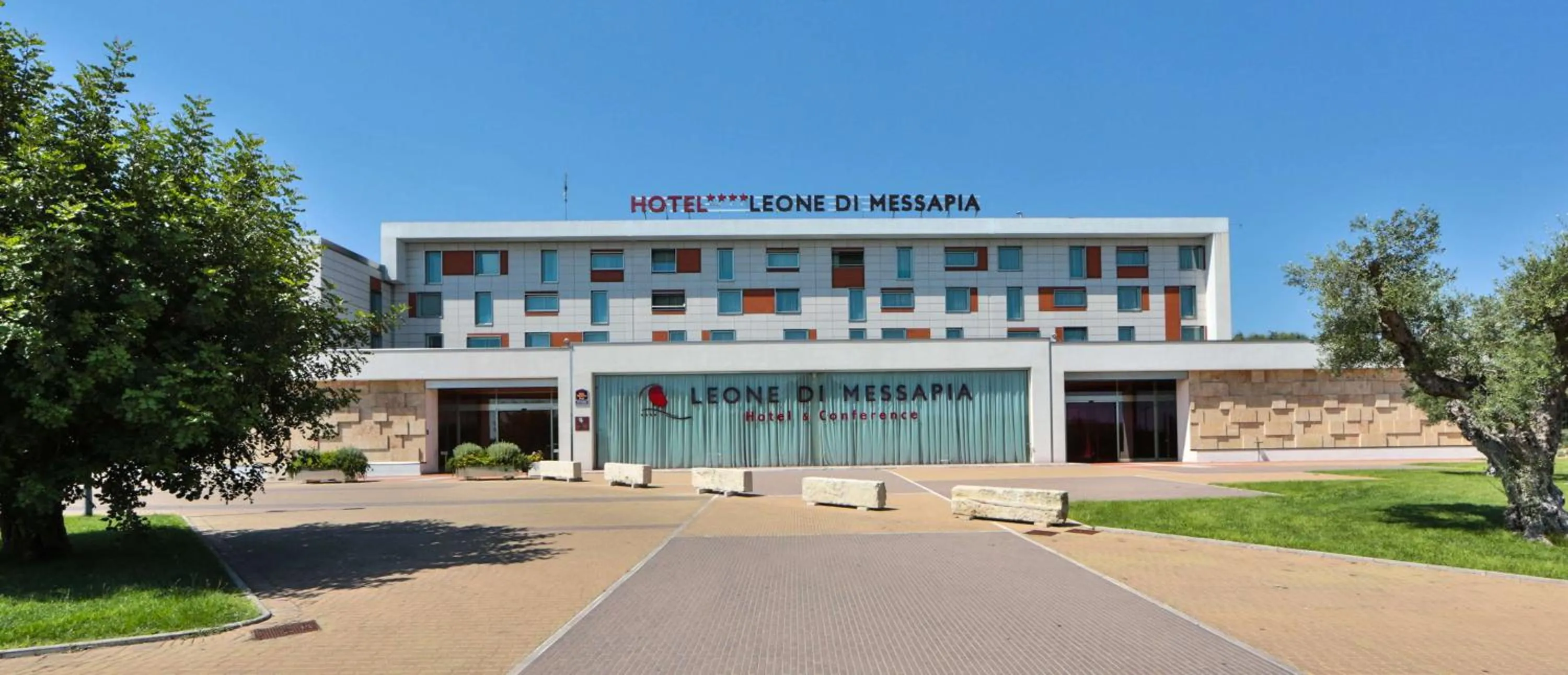 Property building in Best Western Plus Leone di Messapia Hotel & Conference