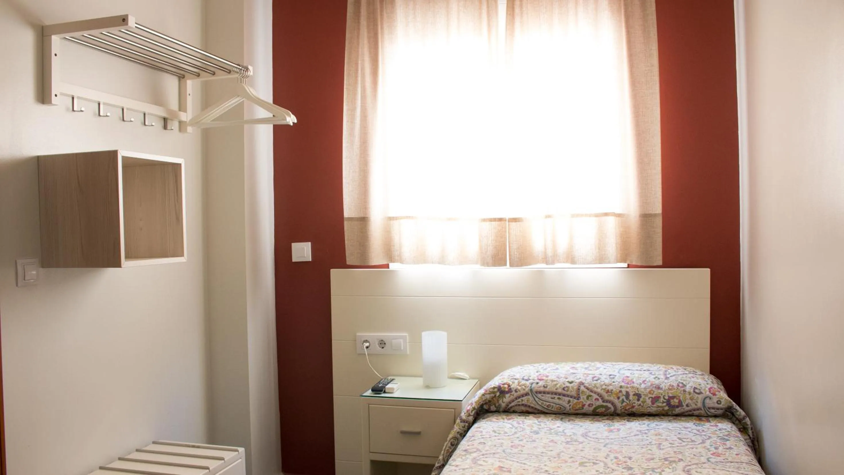 Bedroom, Bed in Hostal San Vicente II