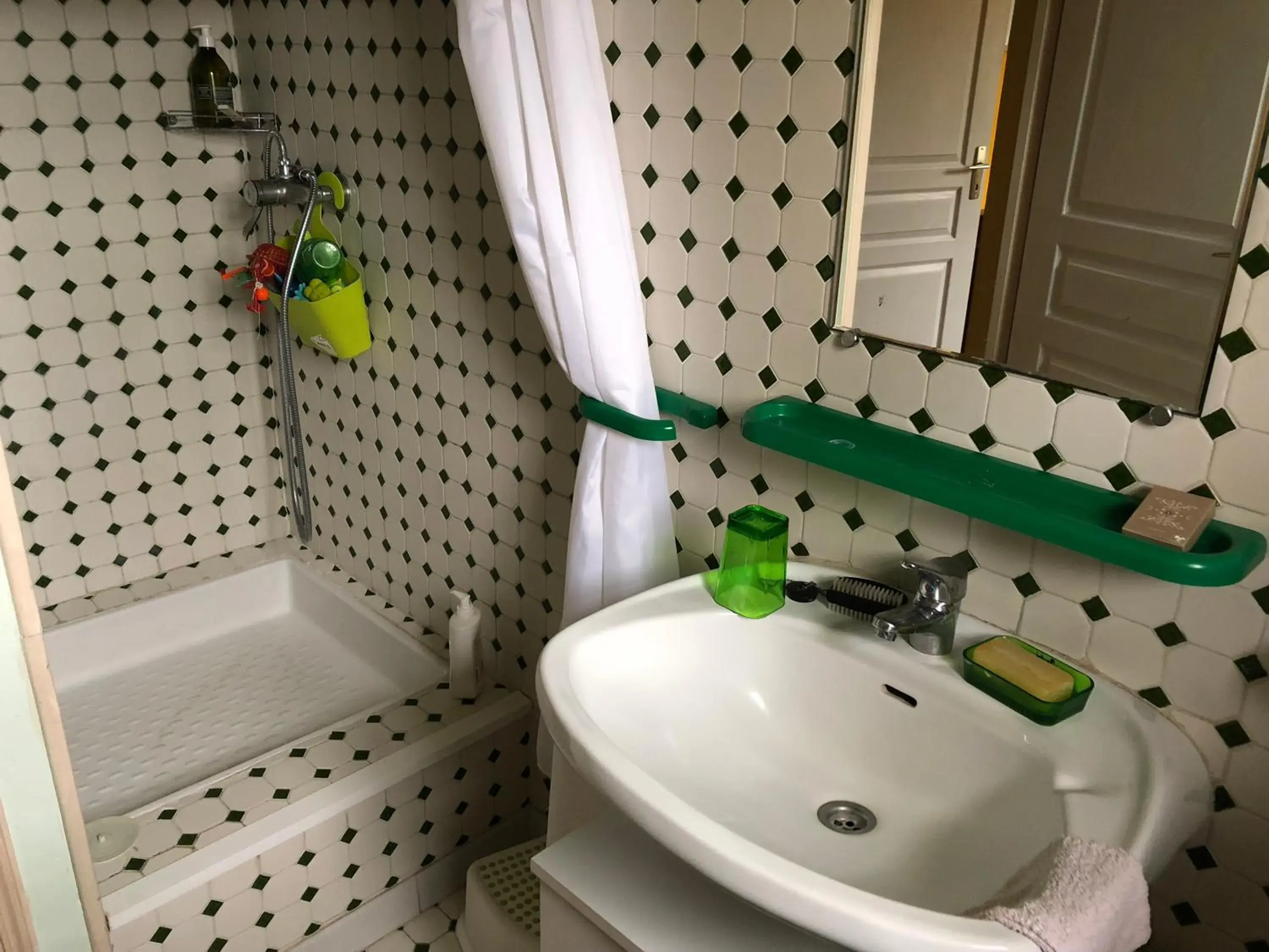 Deluxe Room (2 Adults + 1 Child) in L'eau Bourde Deluxe Room (2 Adults + 1 Child) in L'eau Bourde