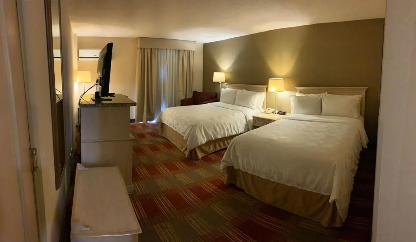 Bed in Holiday Inn Monclova by IHG