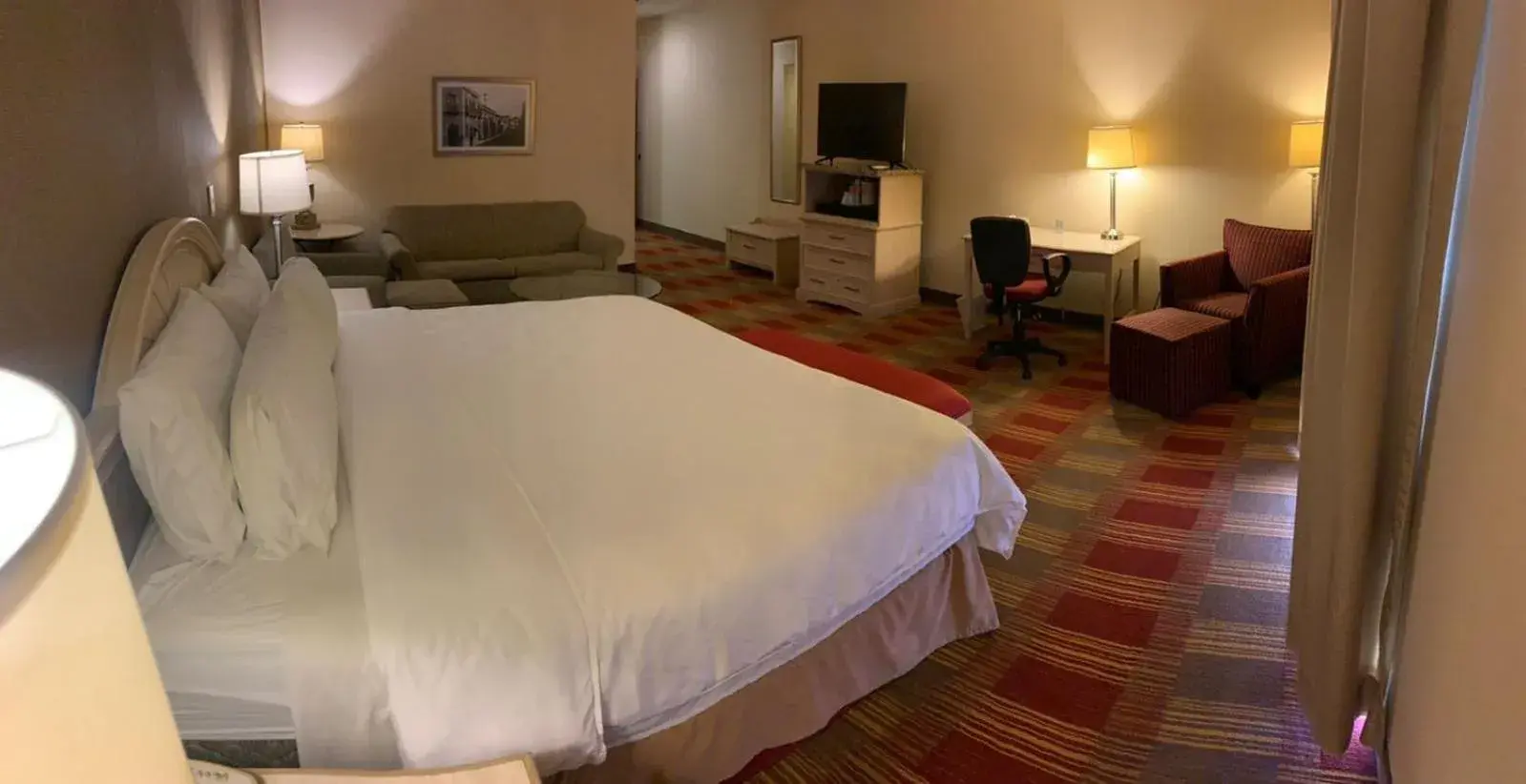 Premium King Room in Holiday Inn Monclova by IHG Premium King Room in Holiday Inn Monclova by IHG