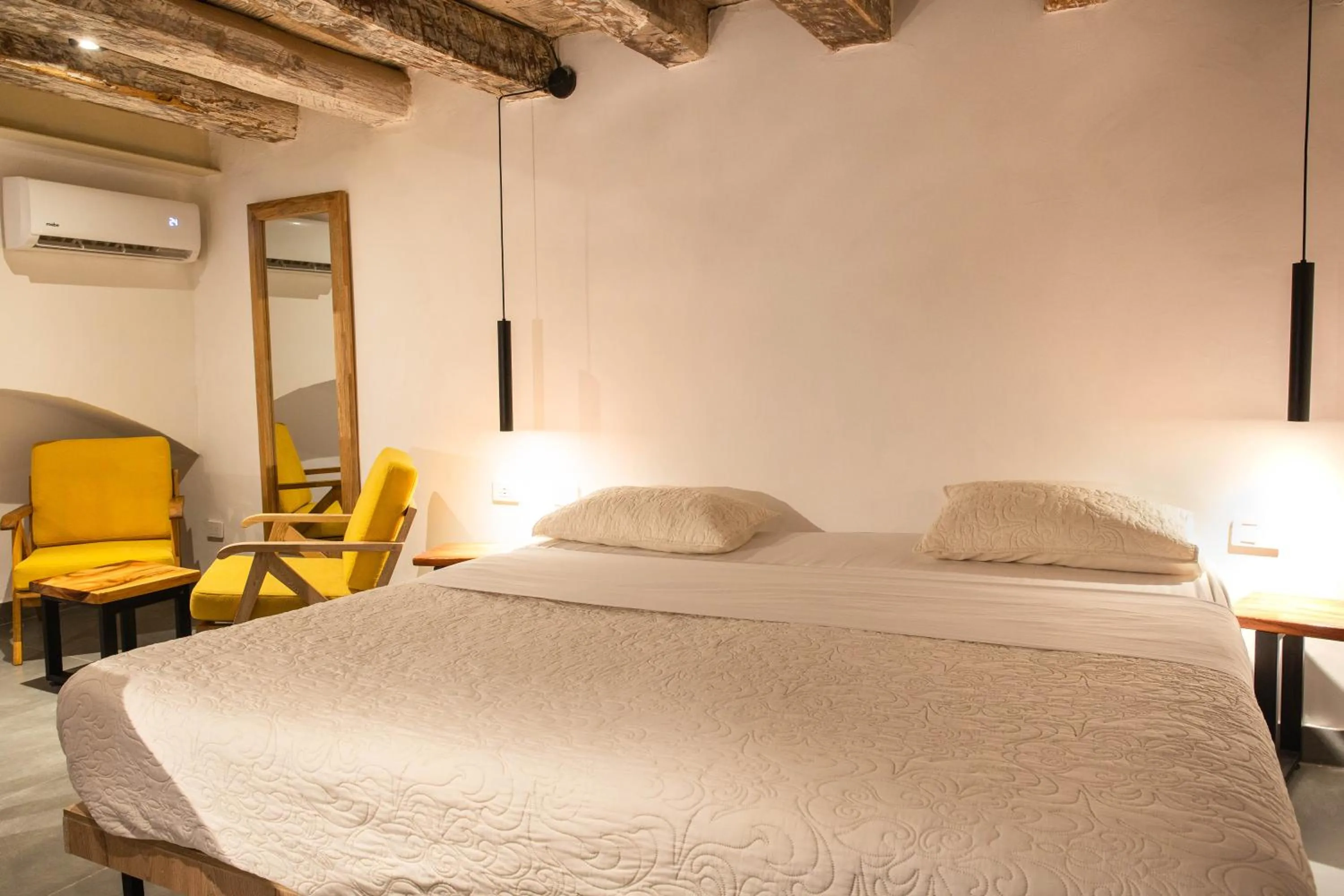 Bed in La Passion by Masaya Collection