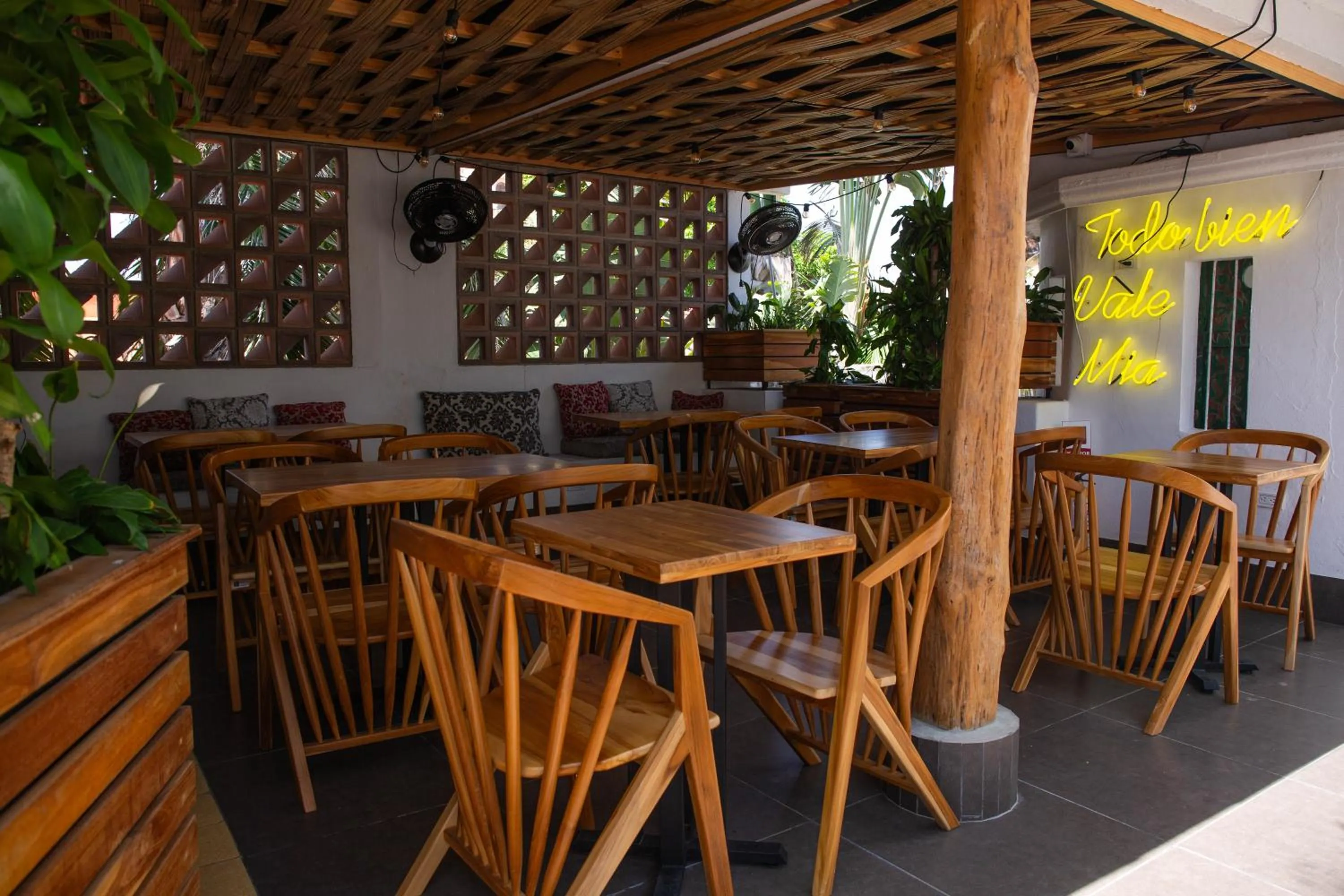 Restaurant/places to eat in La Passion by Masaya Collection