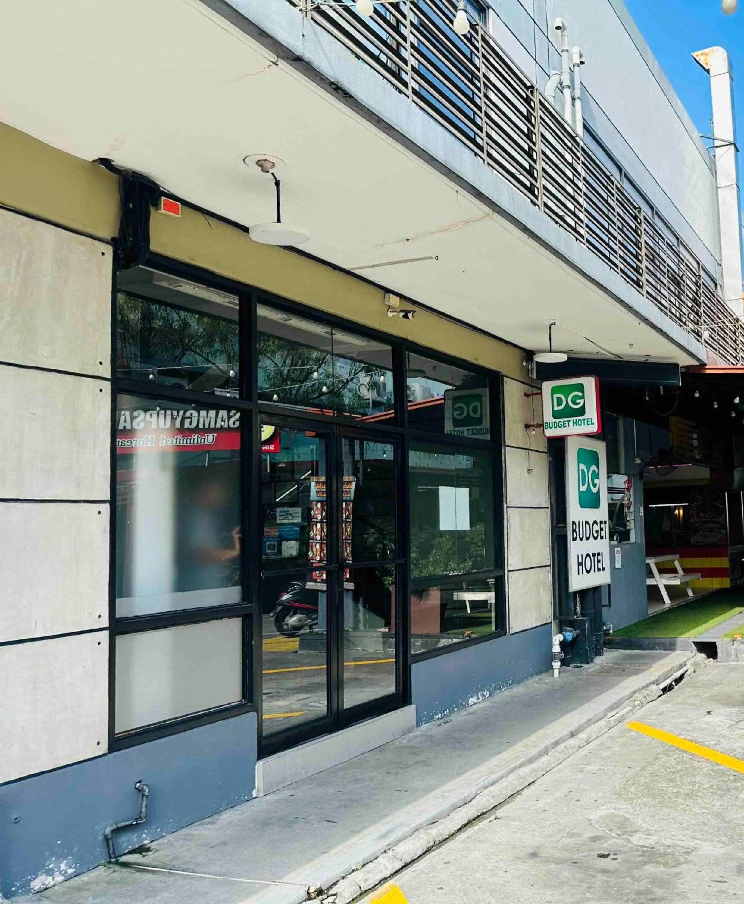 Property building in DG Budget Hotel Salem