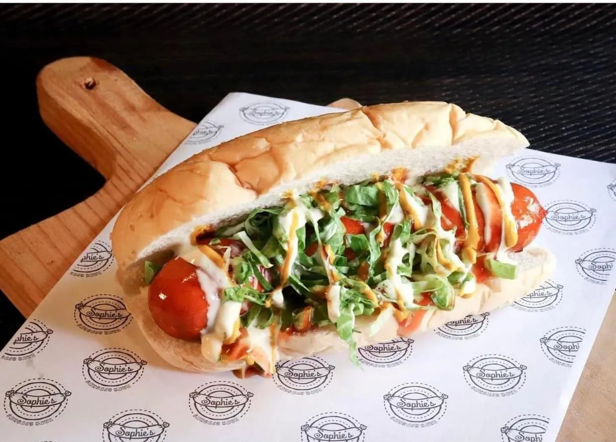 Restaurant/places to eat in DG Budget Hotel Salem