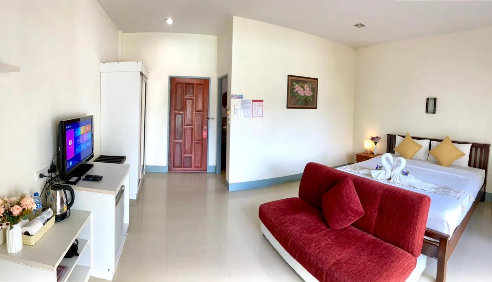 Bed in Lanta Just Come Hotel