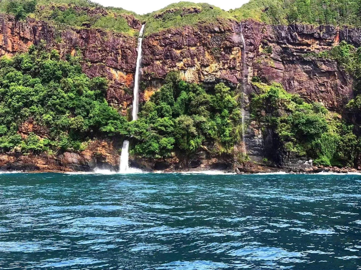 Lanta Just Come Hotel