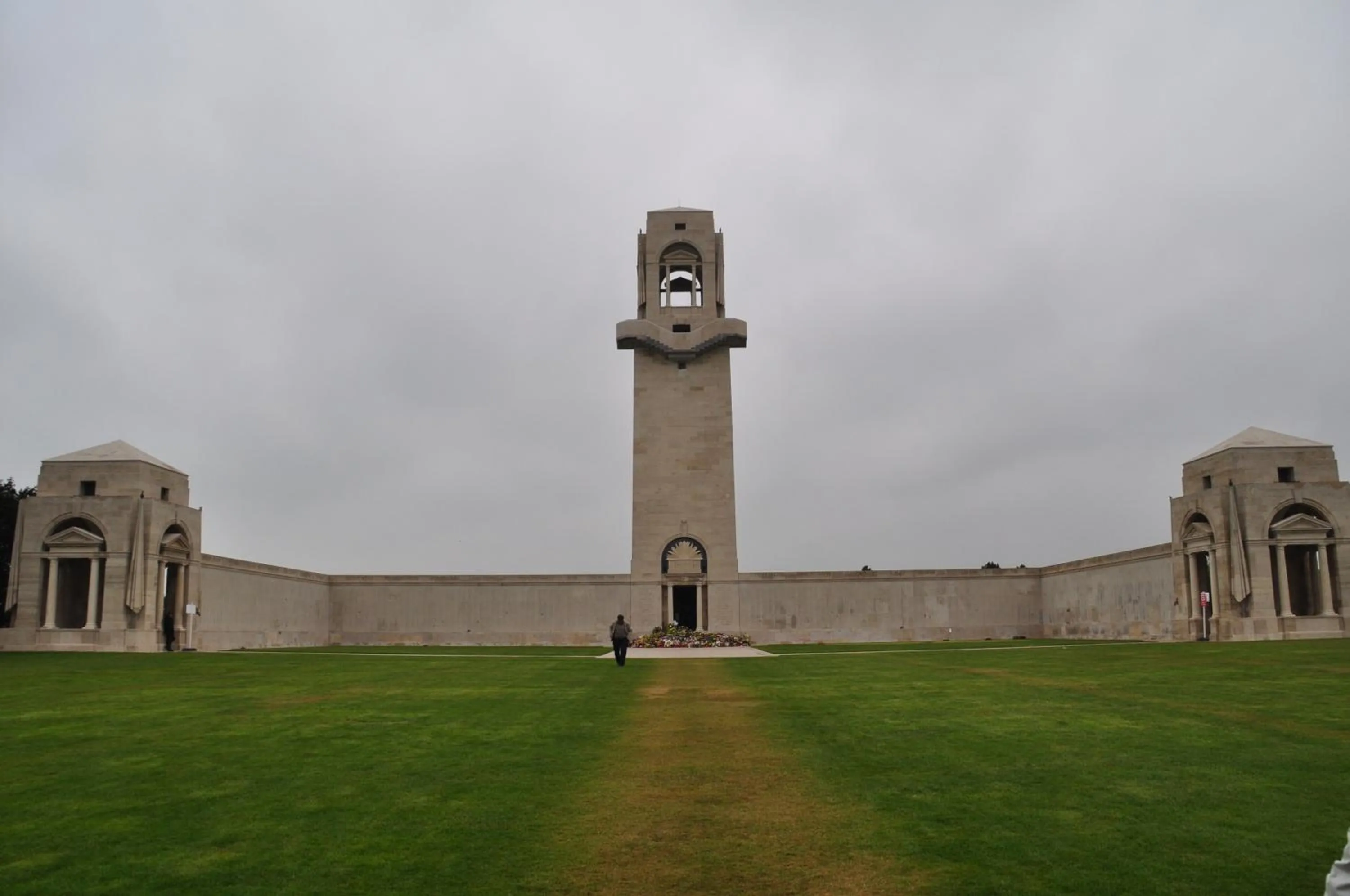 Nearby landmark in 3 chambres à la campagne au nord d' Amiens