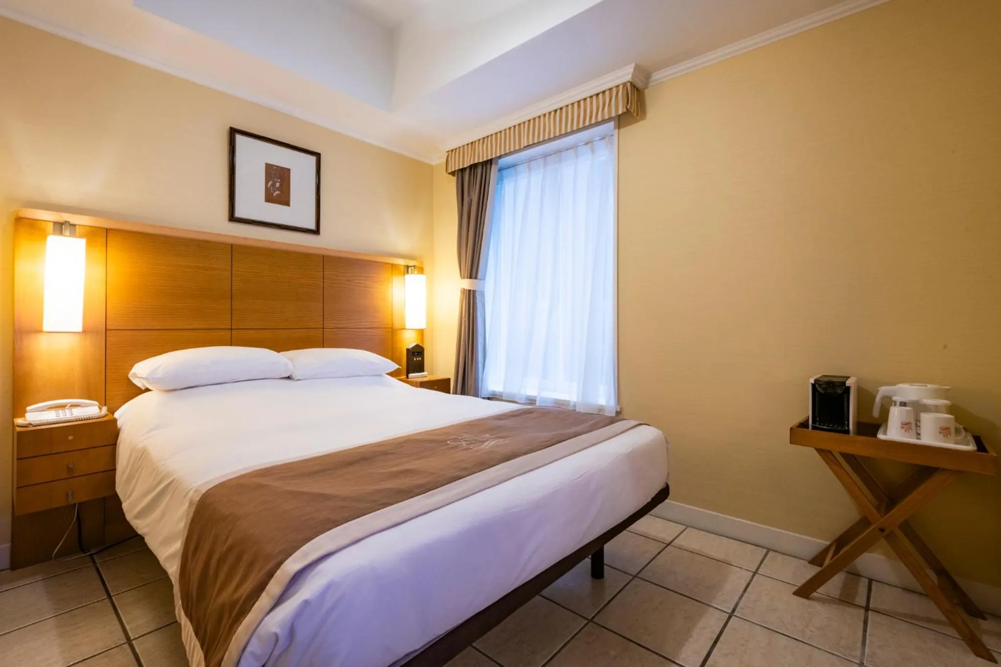 Photo of the whole room, Bed in Hotel Monterey Lasoeur Ginza