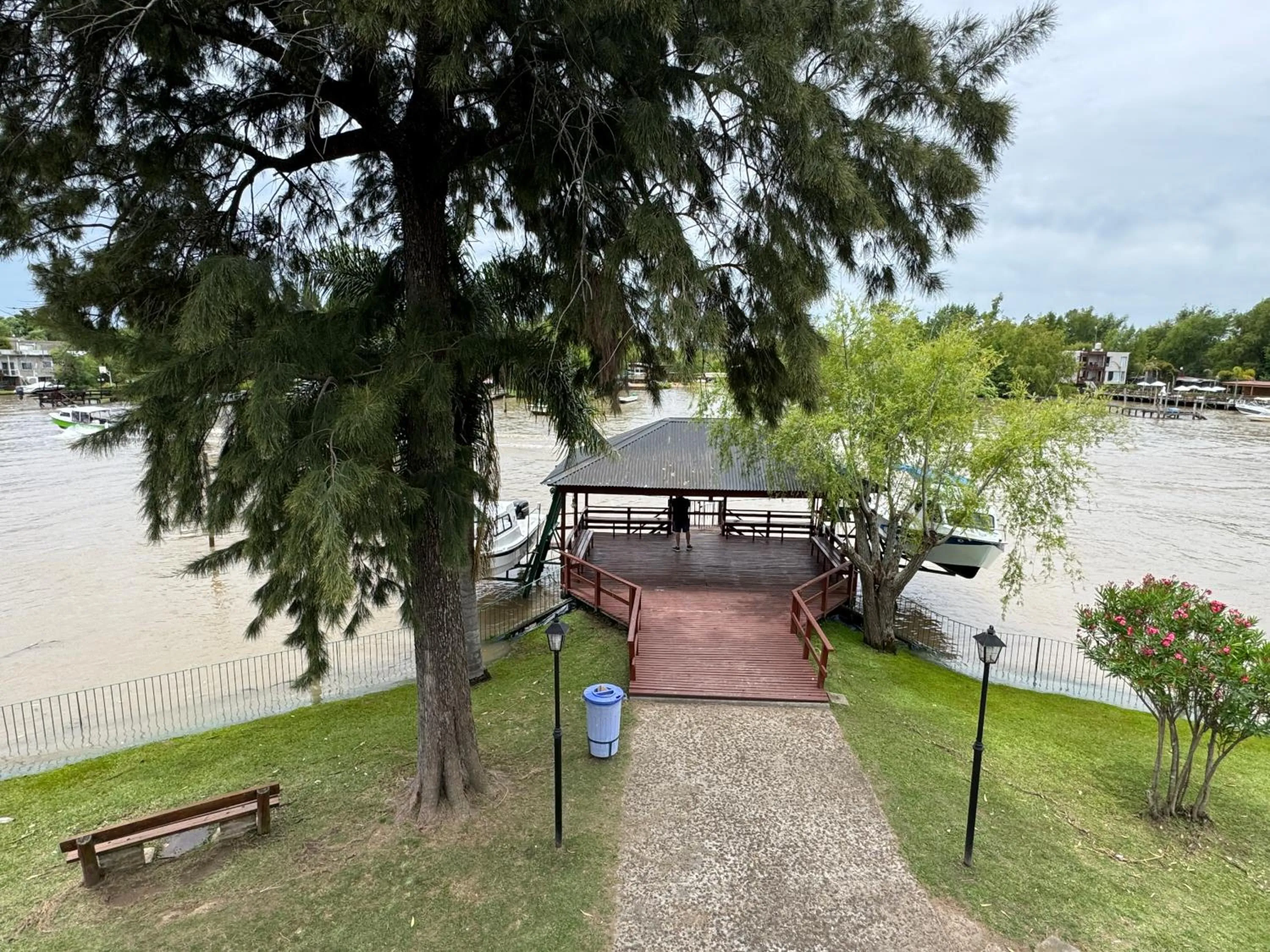 Facade/entrance in Aires Del Delta