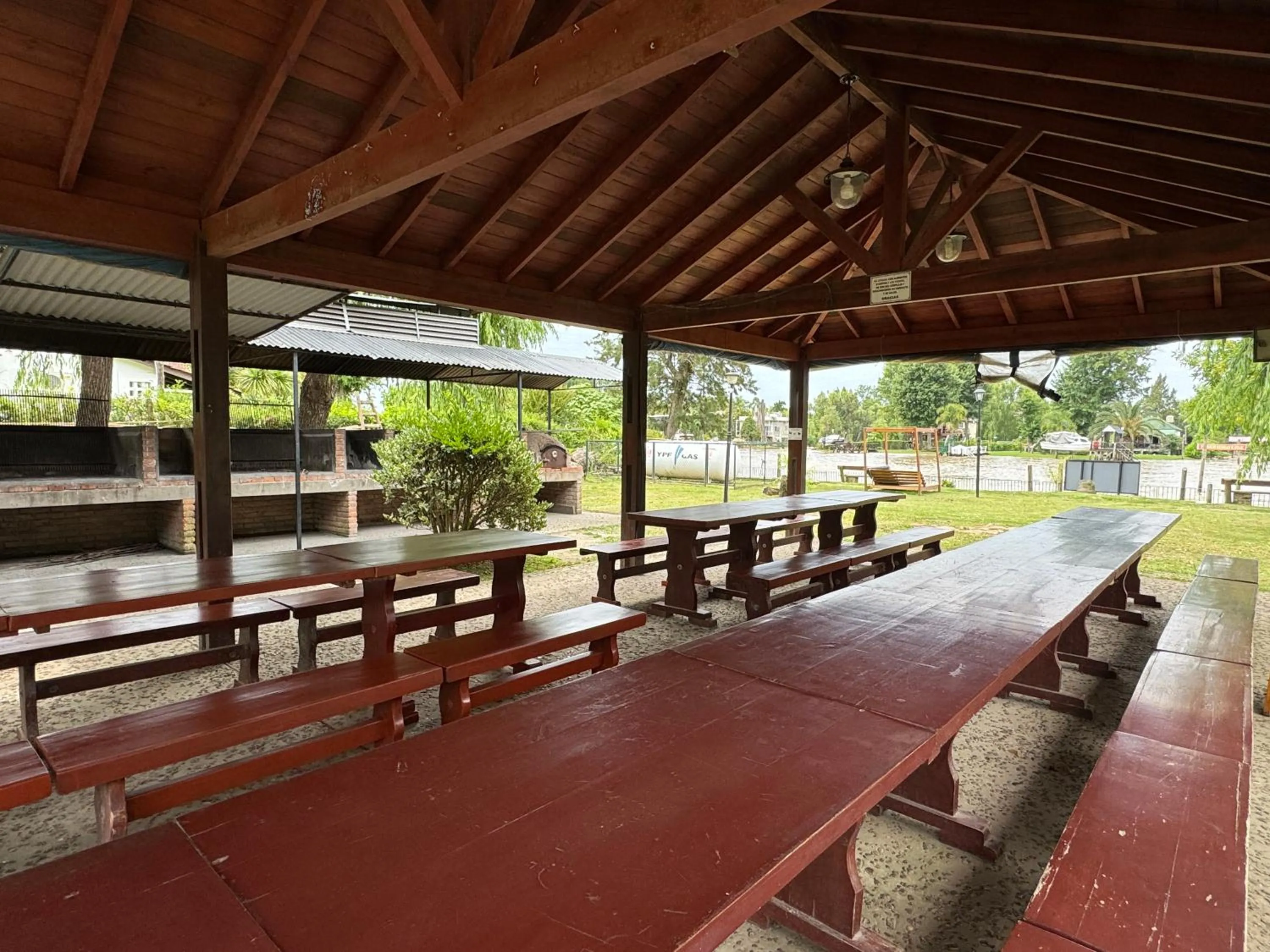 BBQ facilities in Aires Del Delta