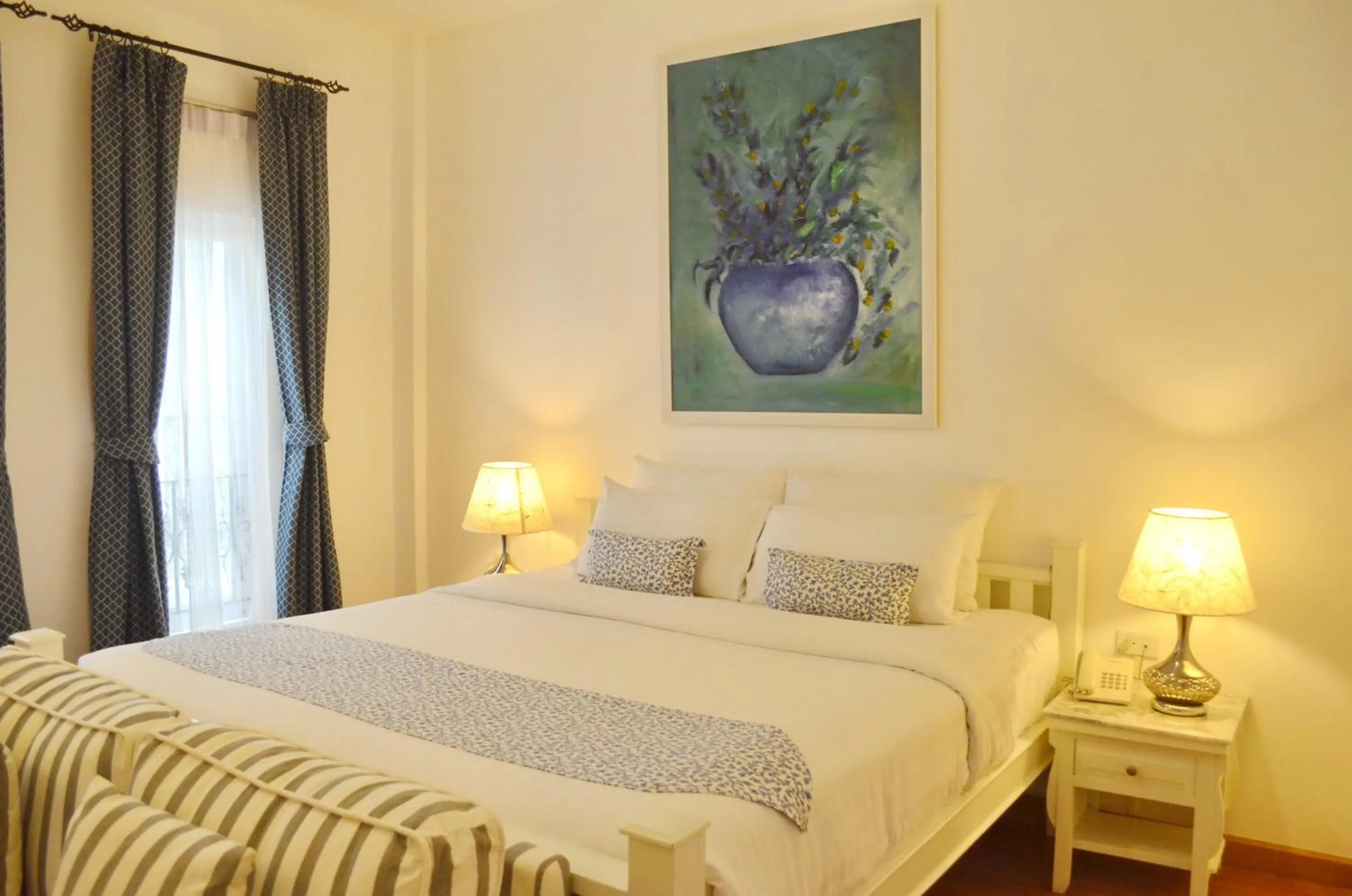 Bed in Casa Blanca Boutique Hotel - SHA Plus