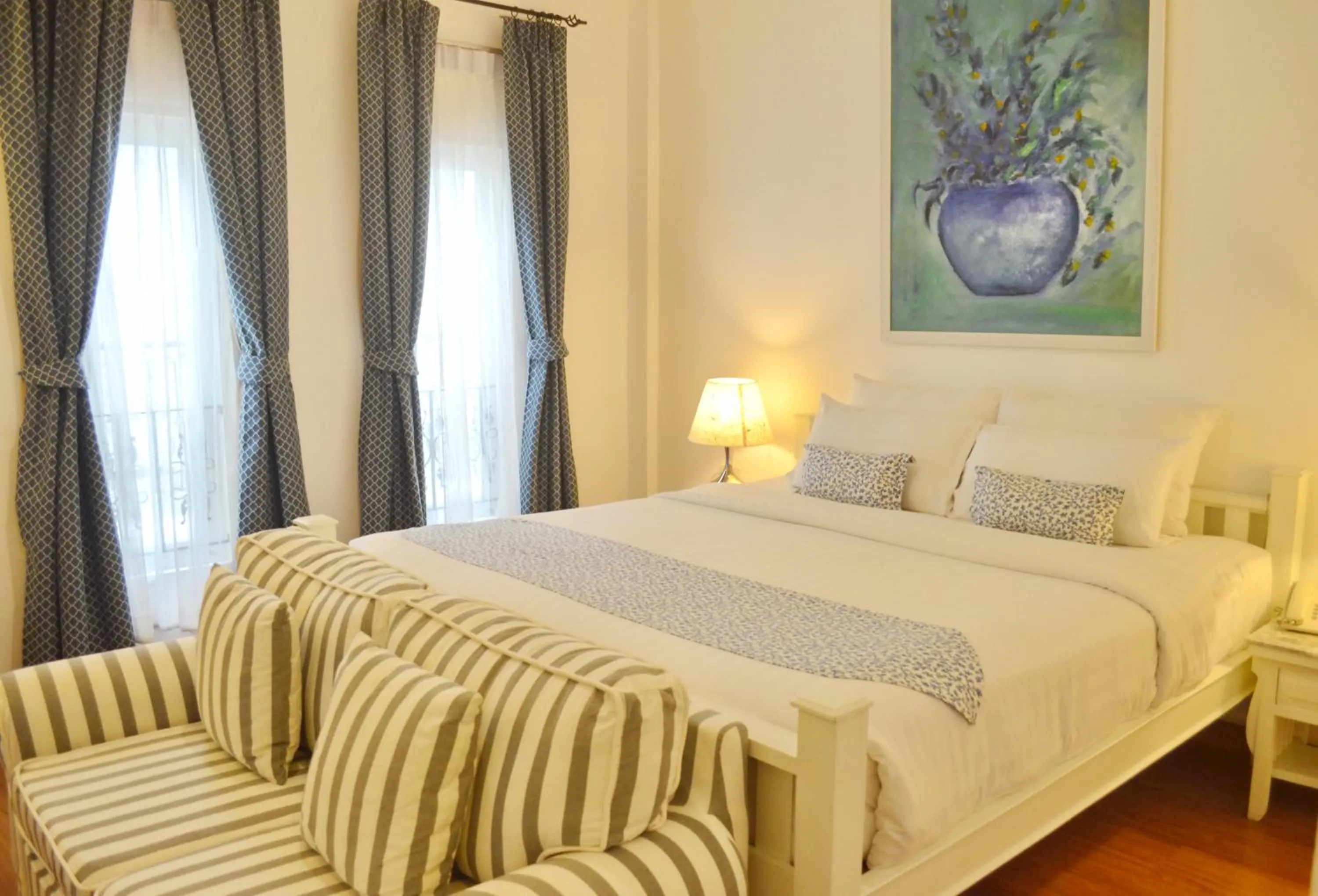 Bed in Casa Blanca Boutique Hotel - SHA Plus