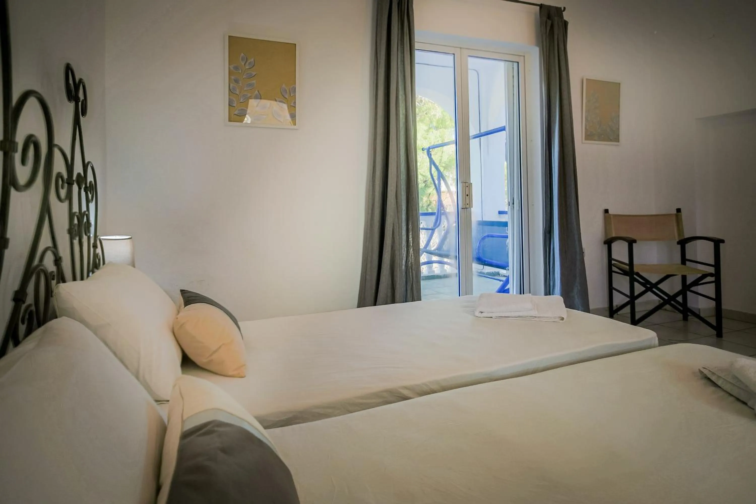 Bed in Velendzas Holidays