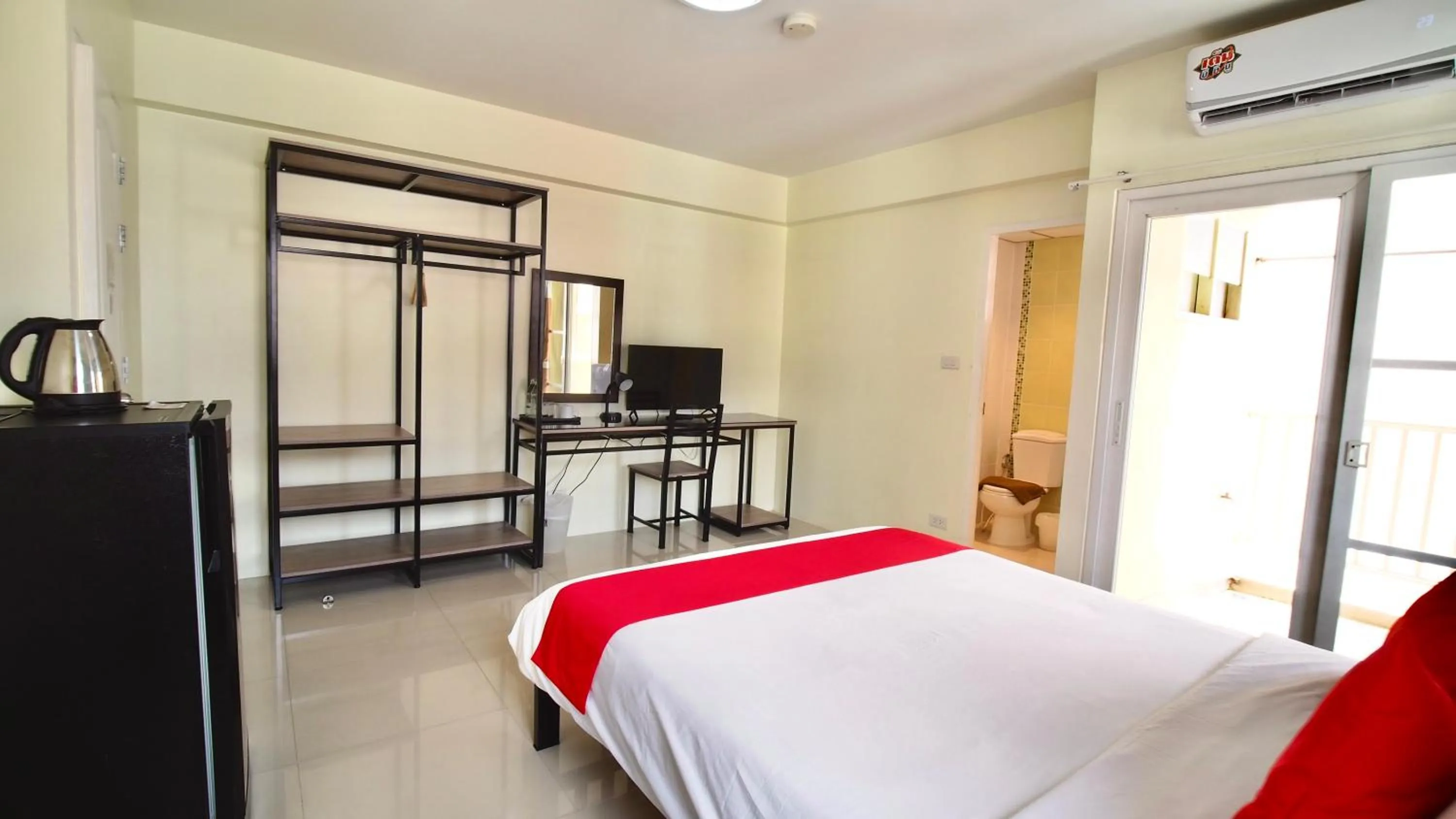 Bedroom, Bed in Salin Home Hotel Ramkhamhaeng