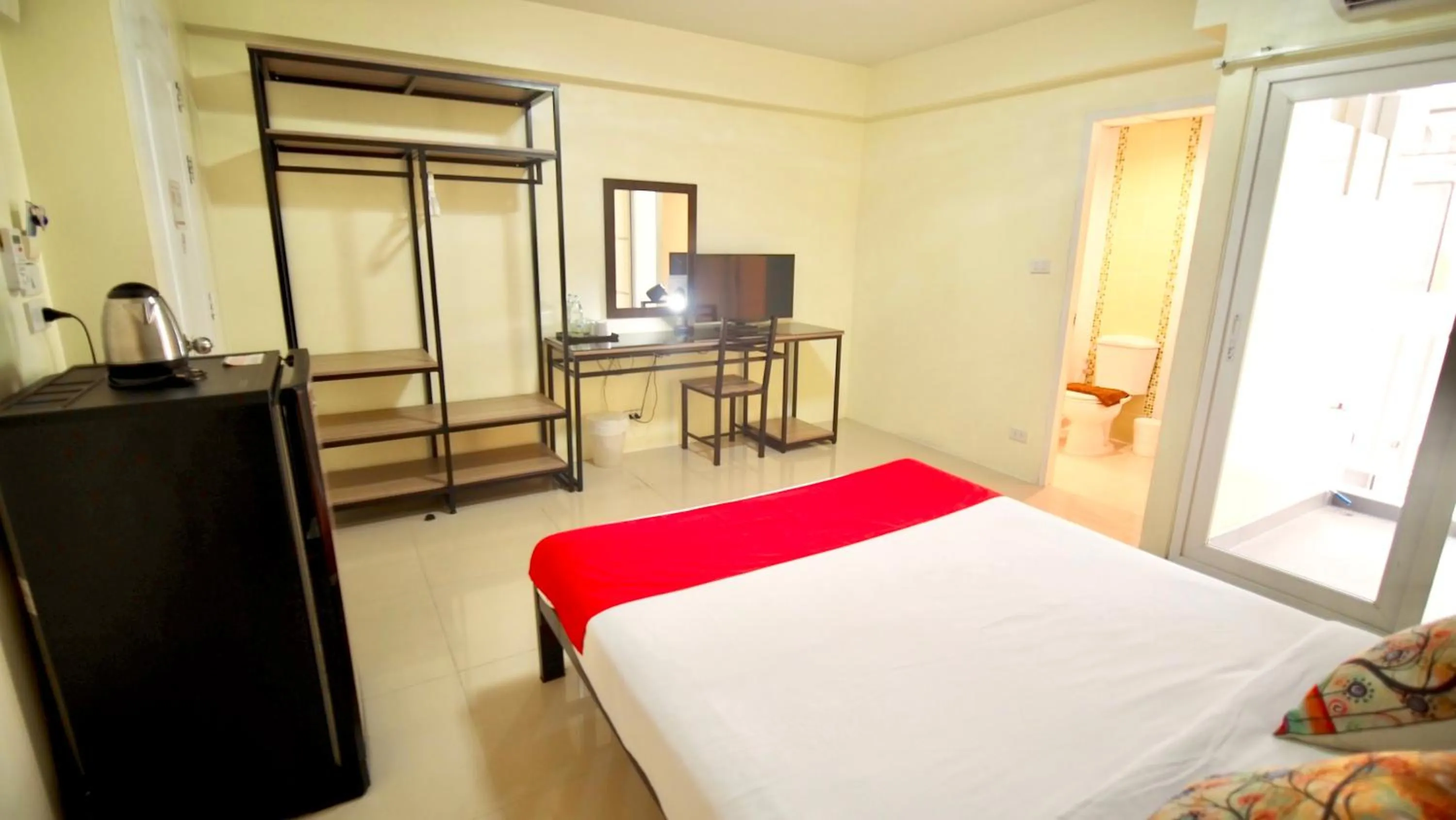Bedroom, Bed in Salin Home Hotel Ramkhamhaeng