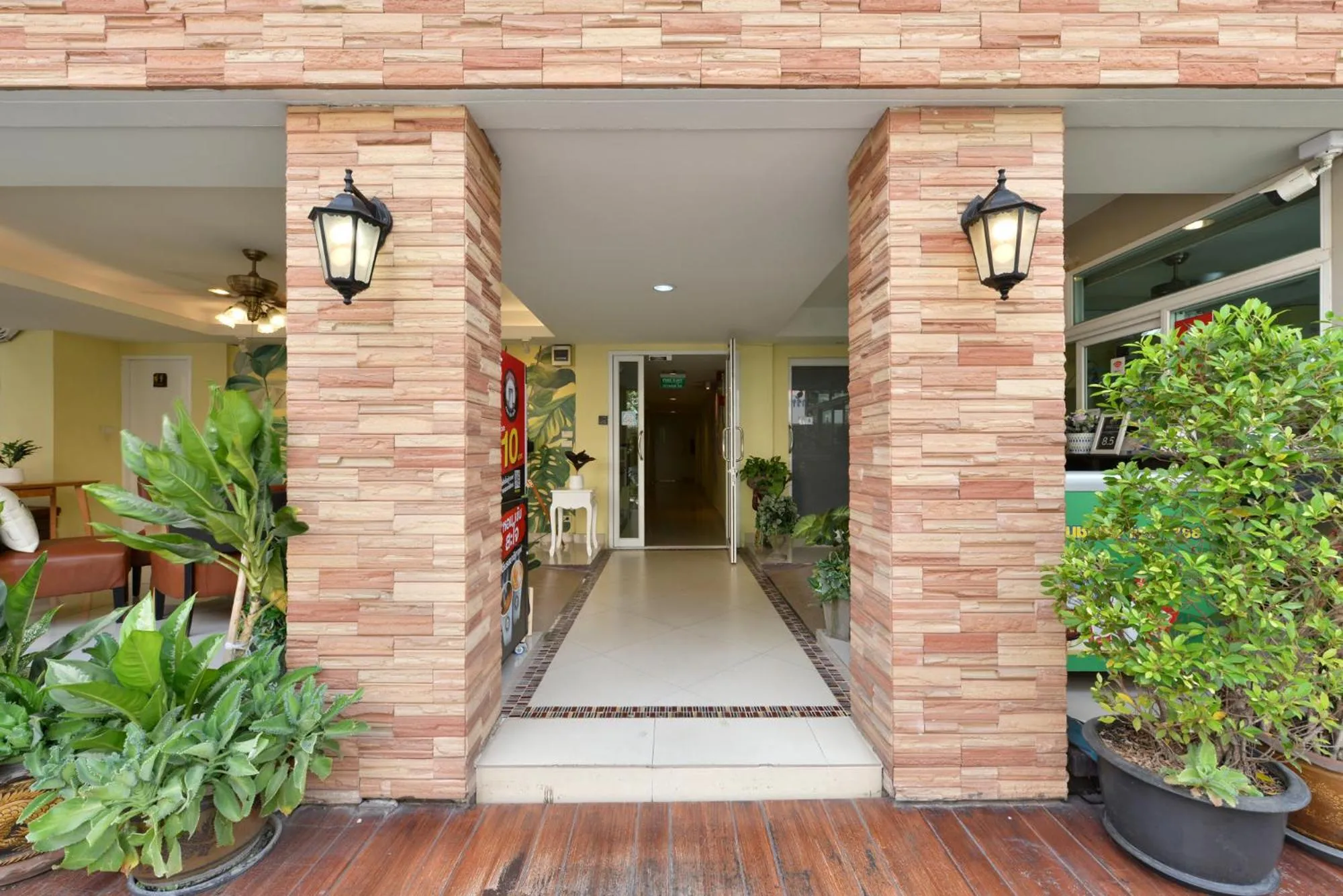 Property building in Salin Home Hotel Ramkhamhaeng