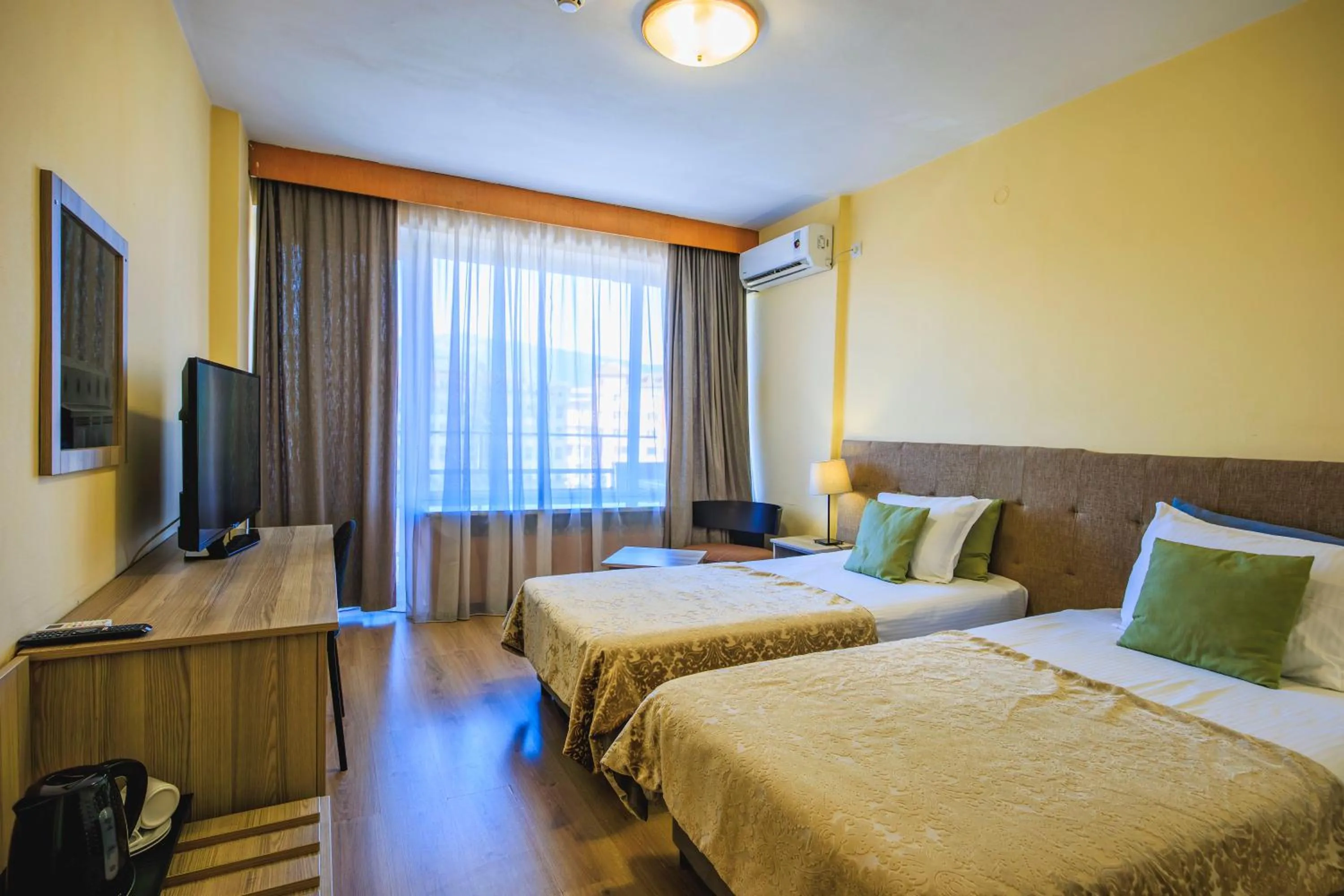 Bedroom, Bed in Rila Hotel Sofia