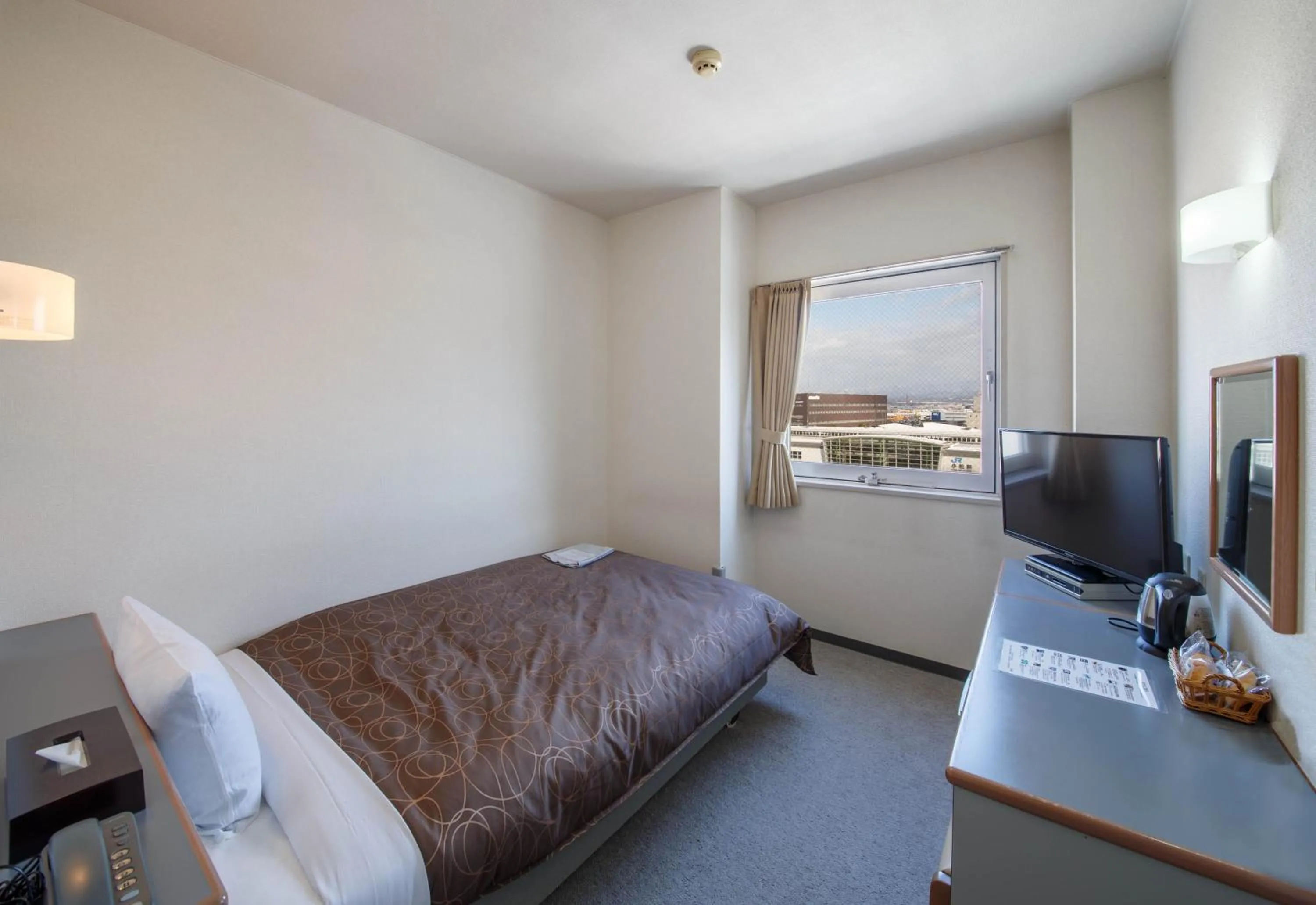 Photo of the whole room, Bed in Hotel Airport Komatsu