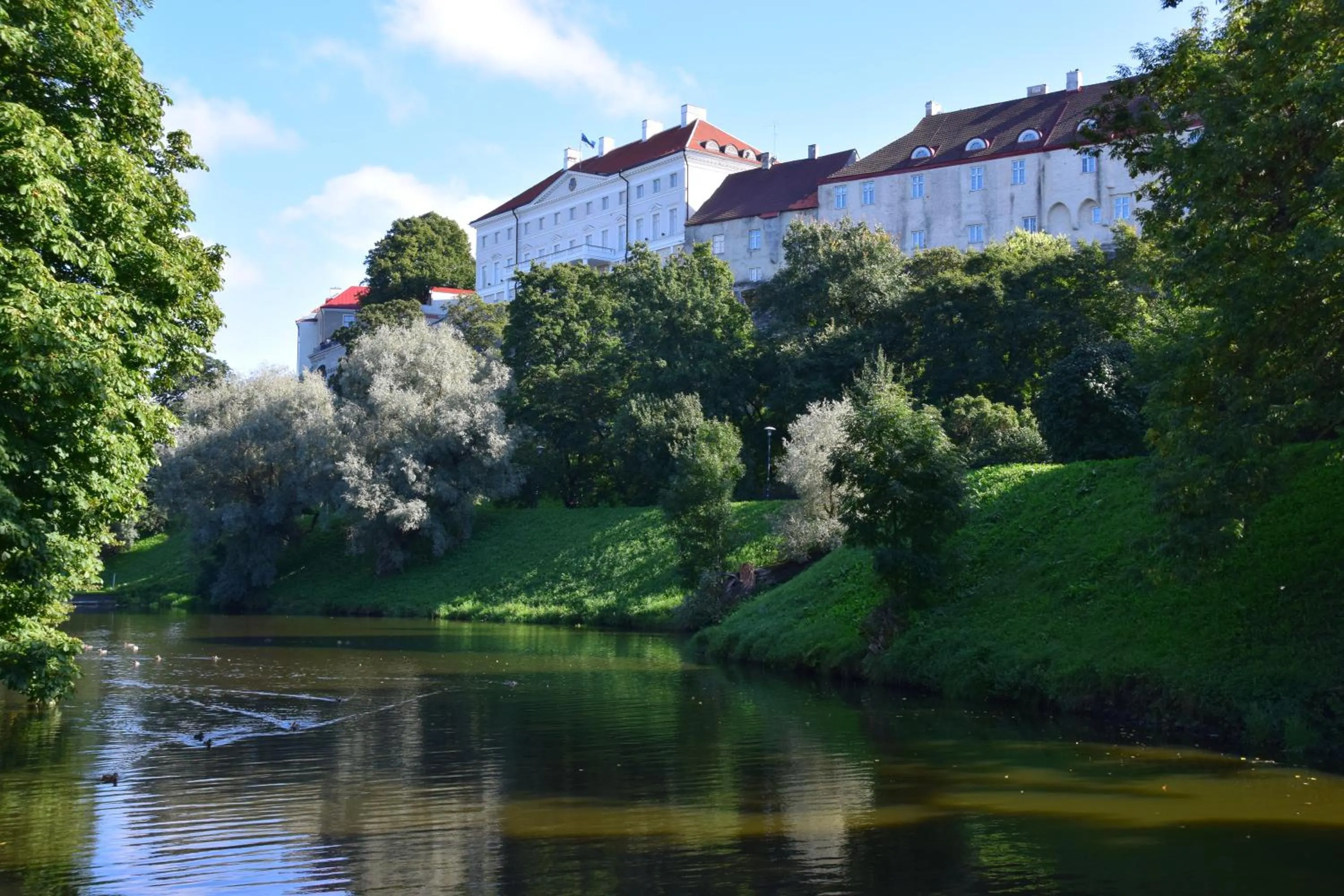 Nearby landmark in Economy Hotel