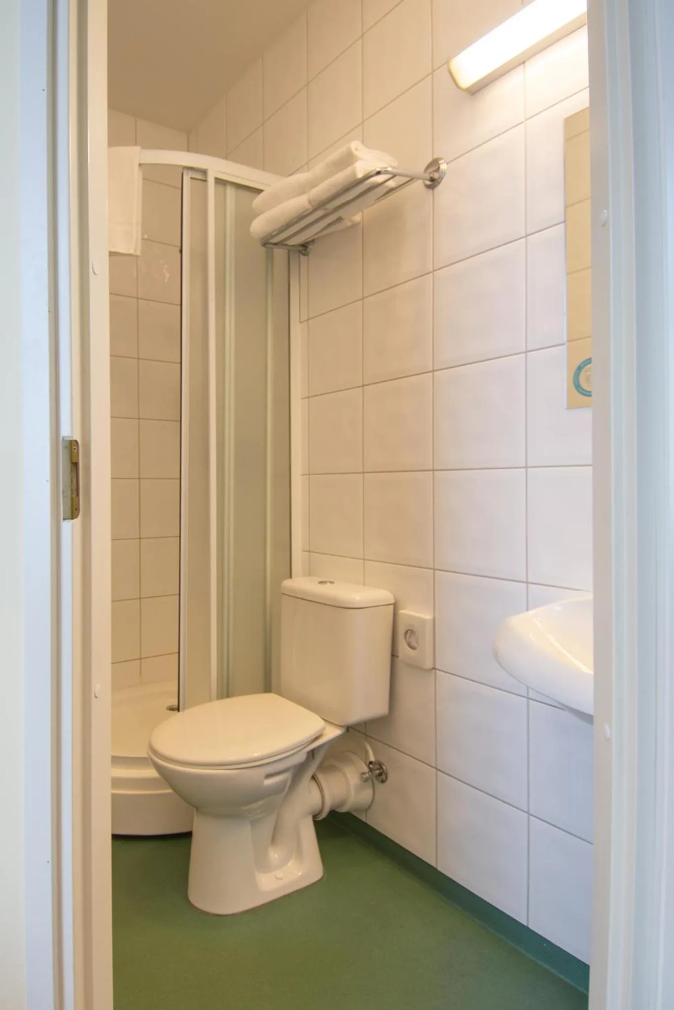 Shower in Economy Hotel