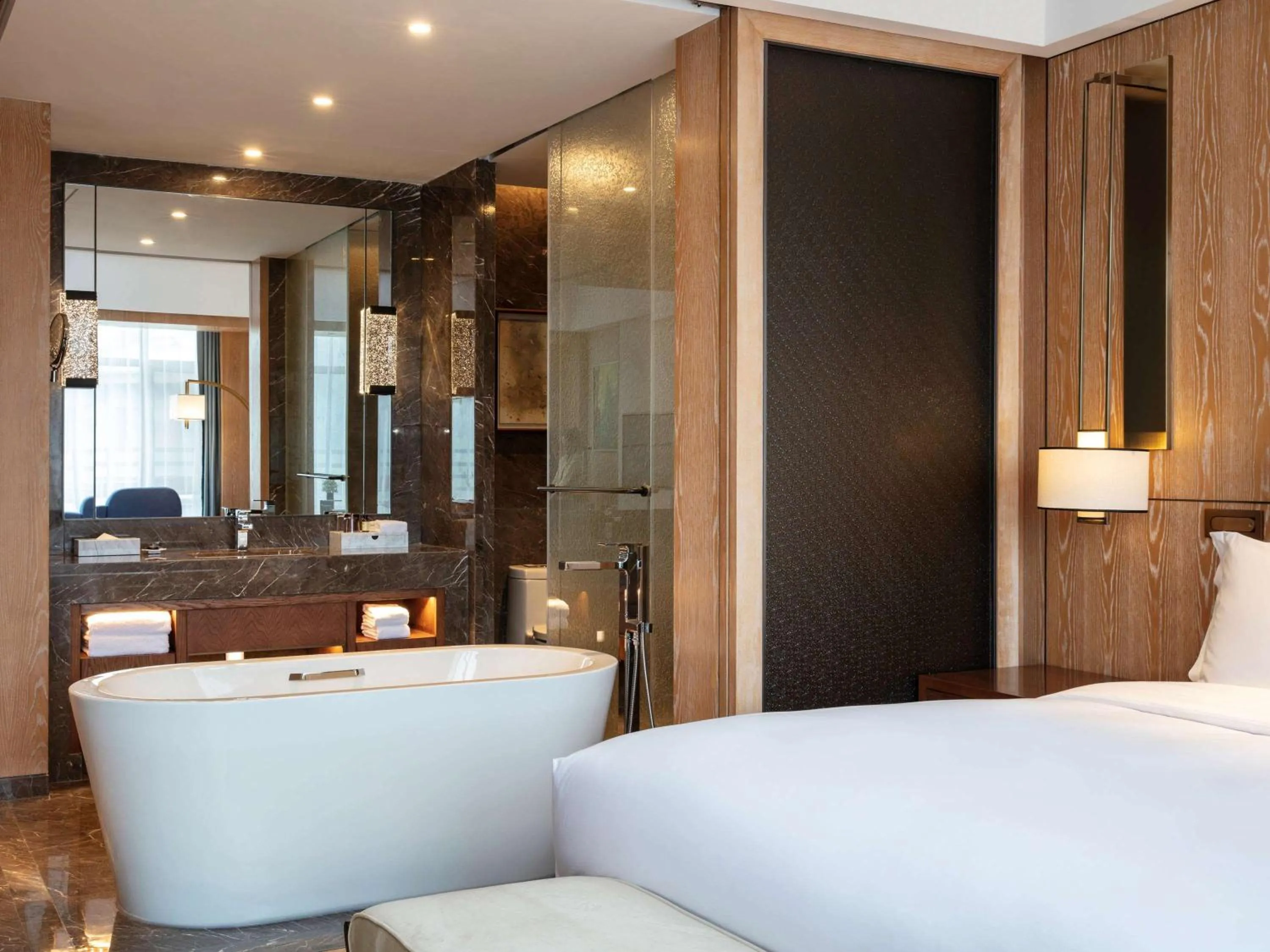 Photo of the whole room, Bed in Pullman Changbaishan Resort