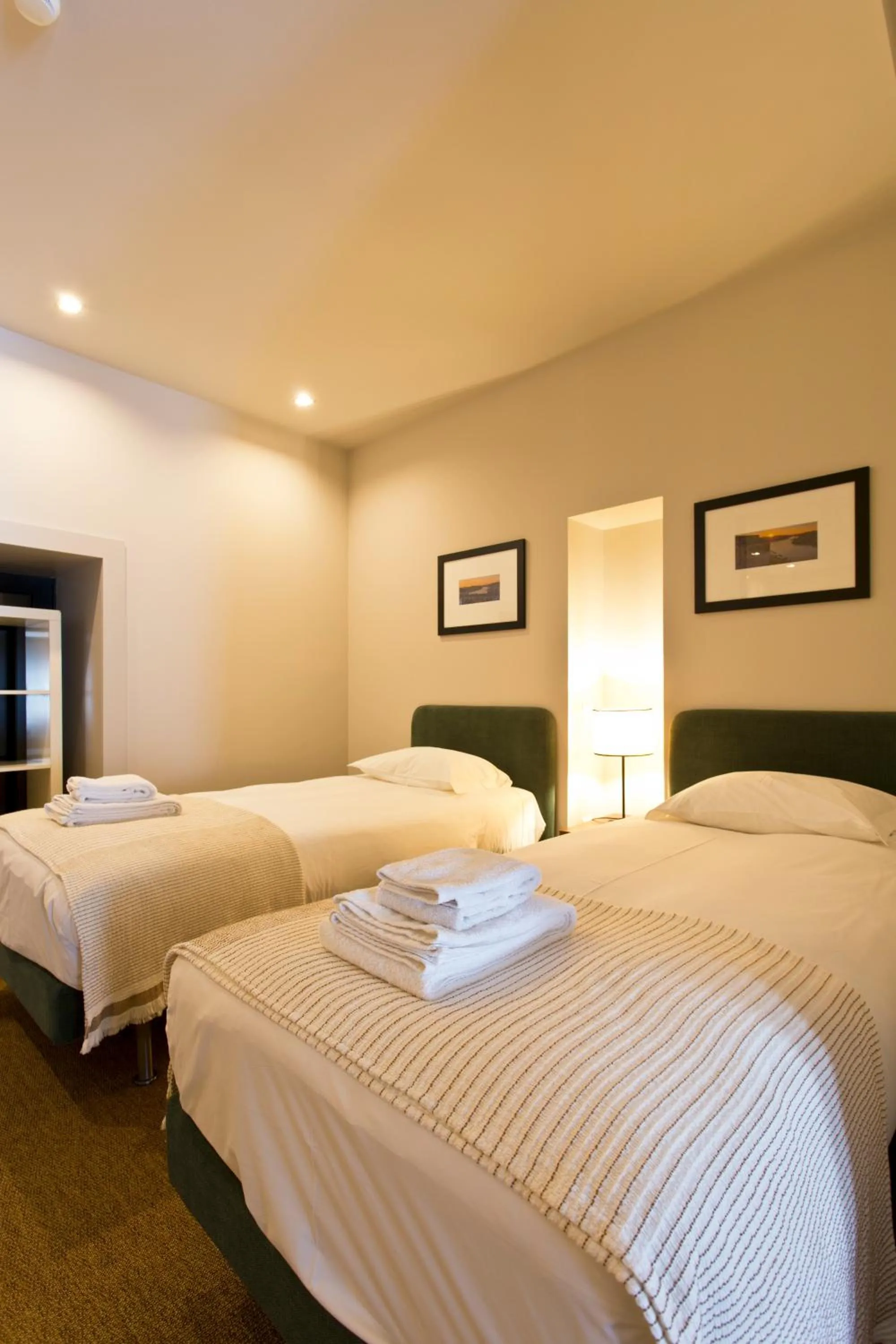 Bed in RVA - Gustave Eiffel Apartments