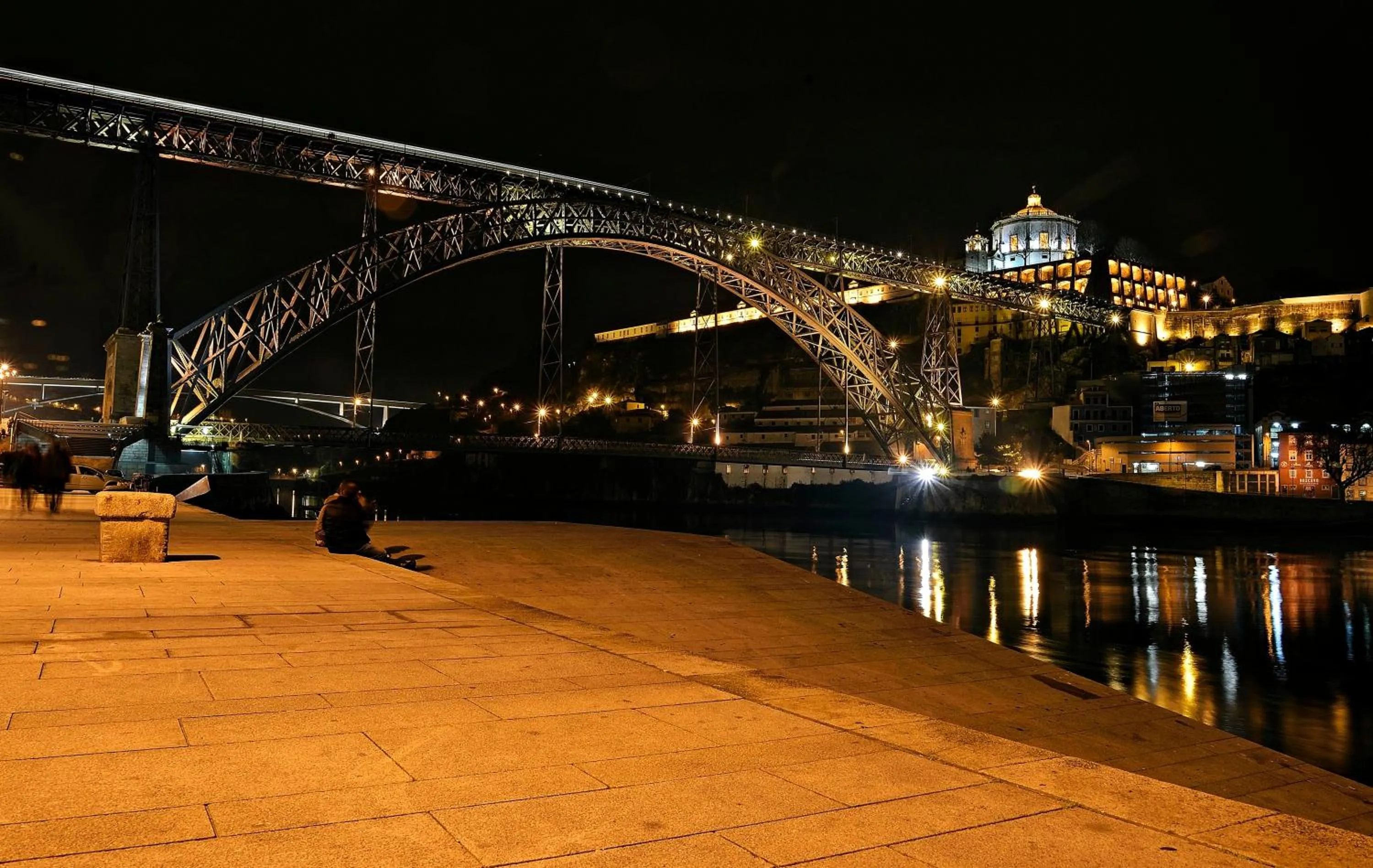 Property building in RVA - Gustave Eiffel Apartments