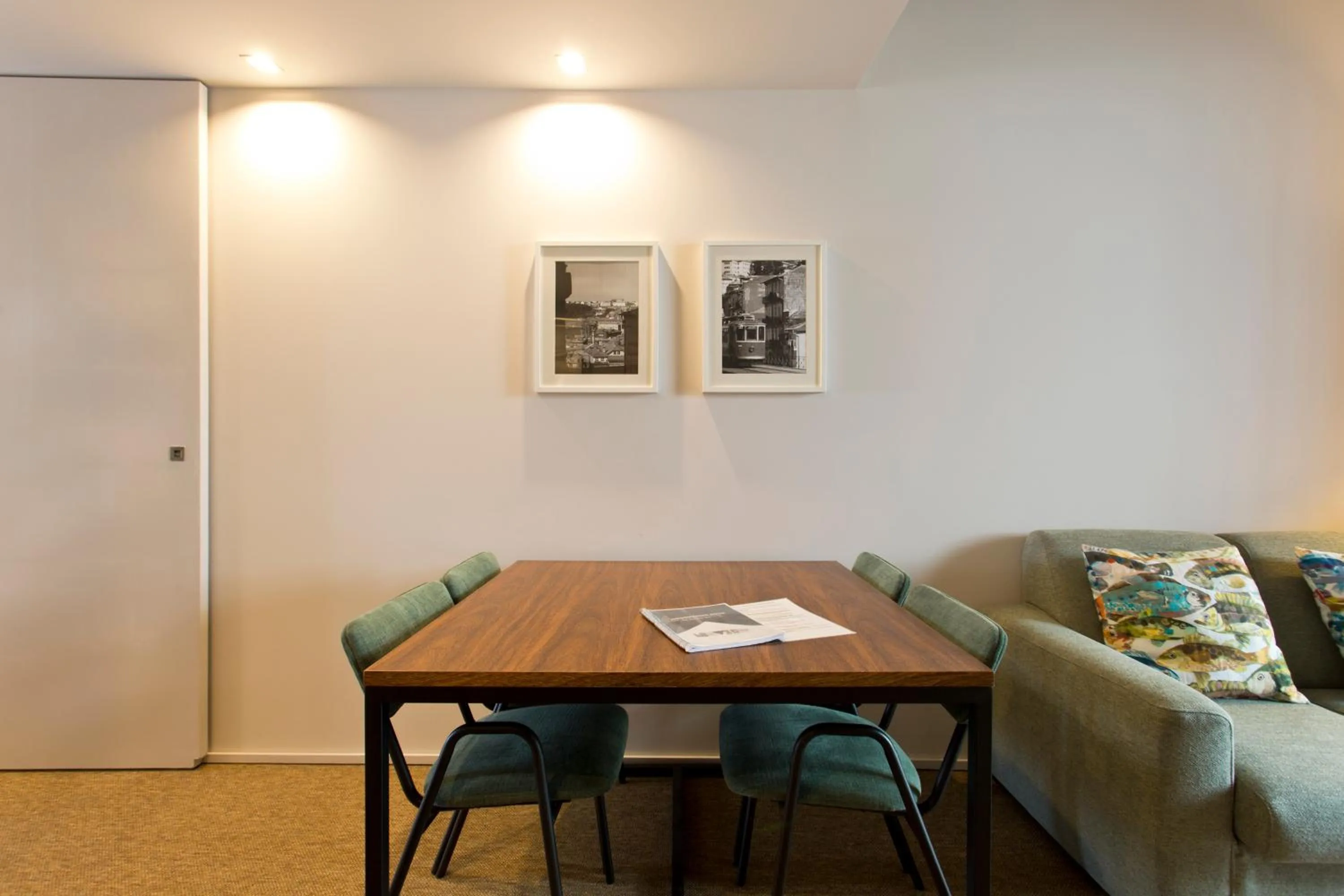 Dining area in RVA - Gustave Eiffel Apartments
