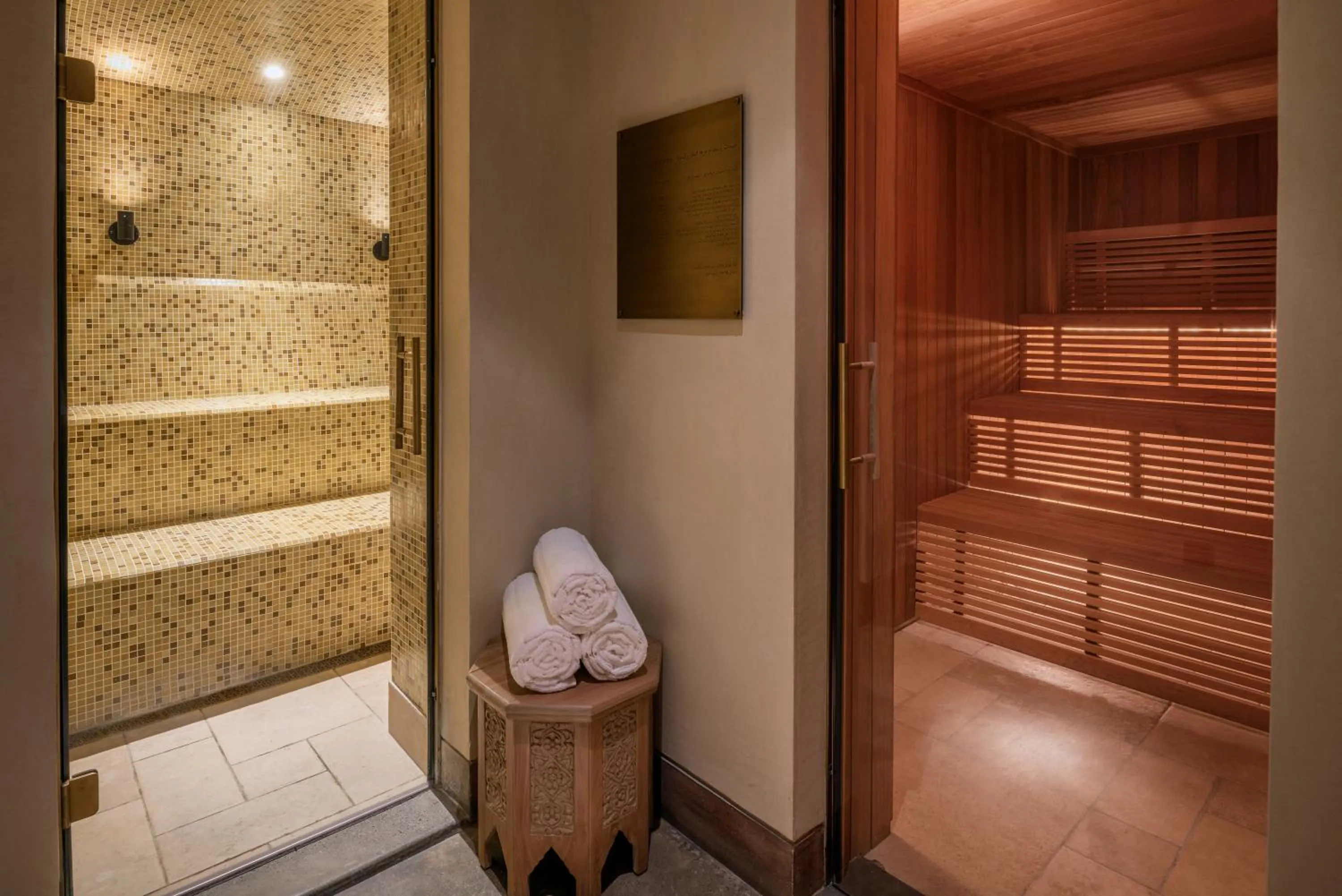 Shower in The Chedi Al Bait, Sharjah