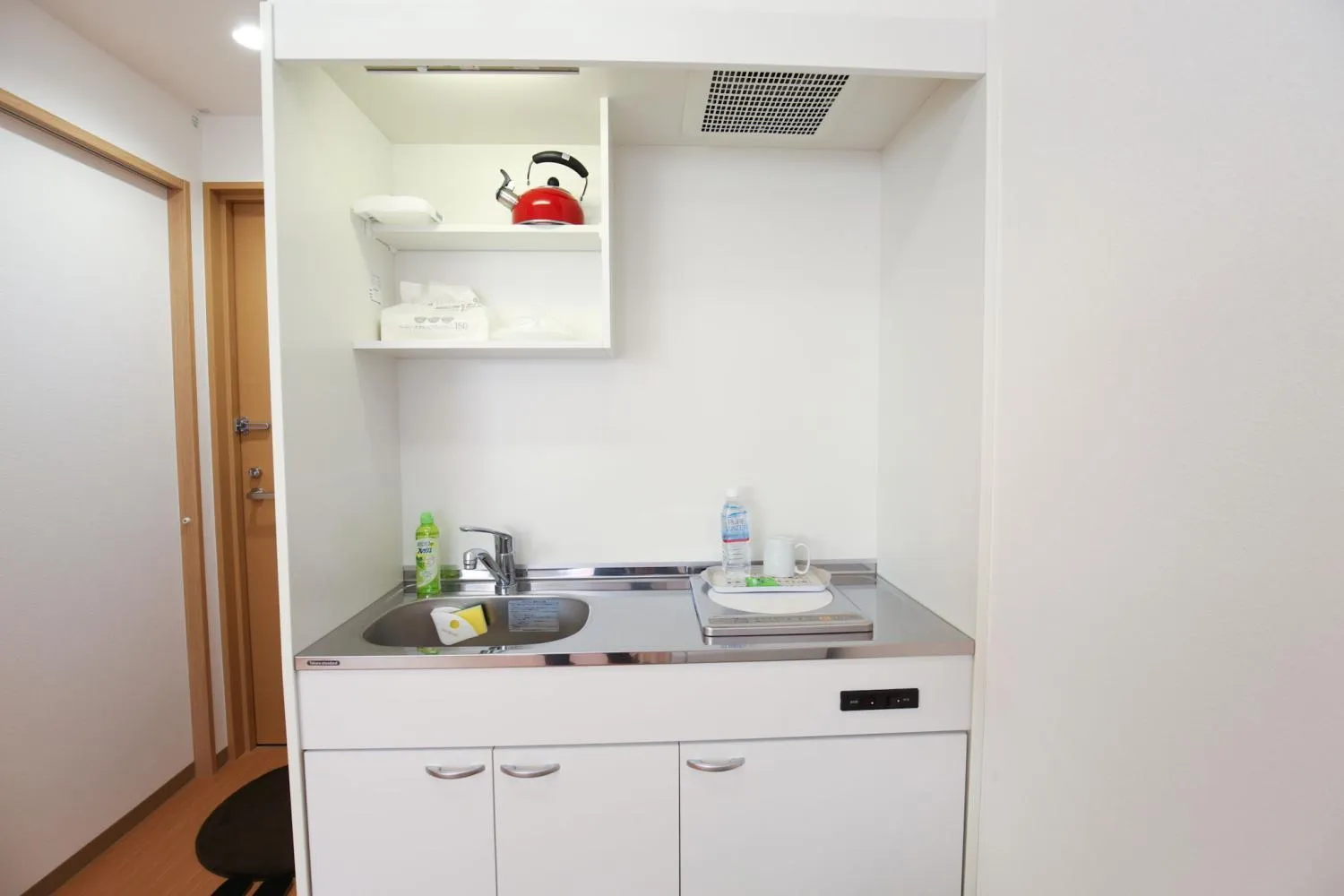 Coffee/tea facilities in Connect Inn